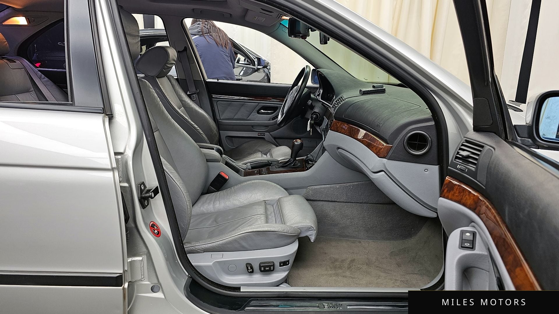 BMW 5 Series 1999 — миниатюра 11