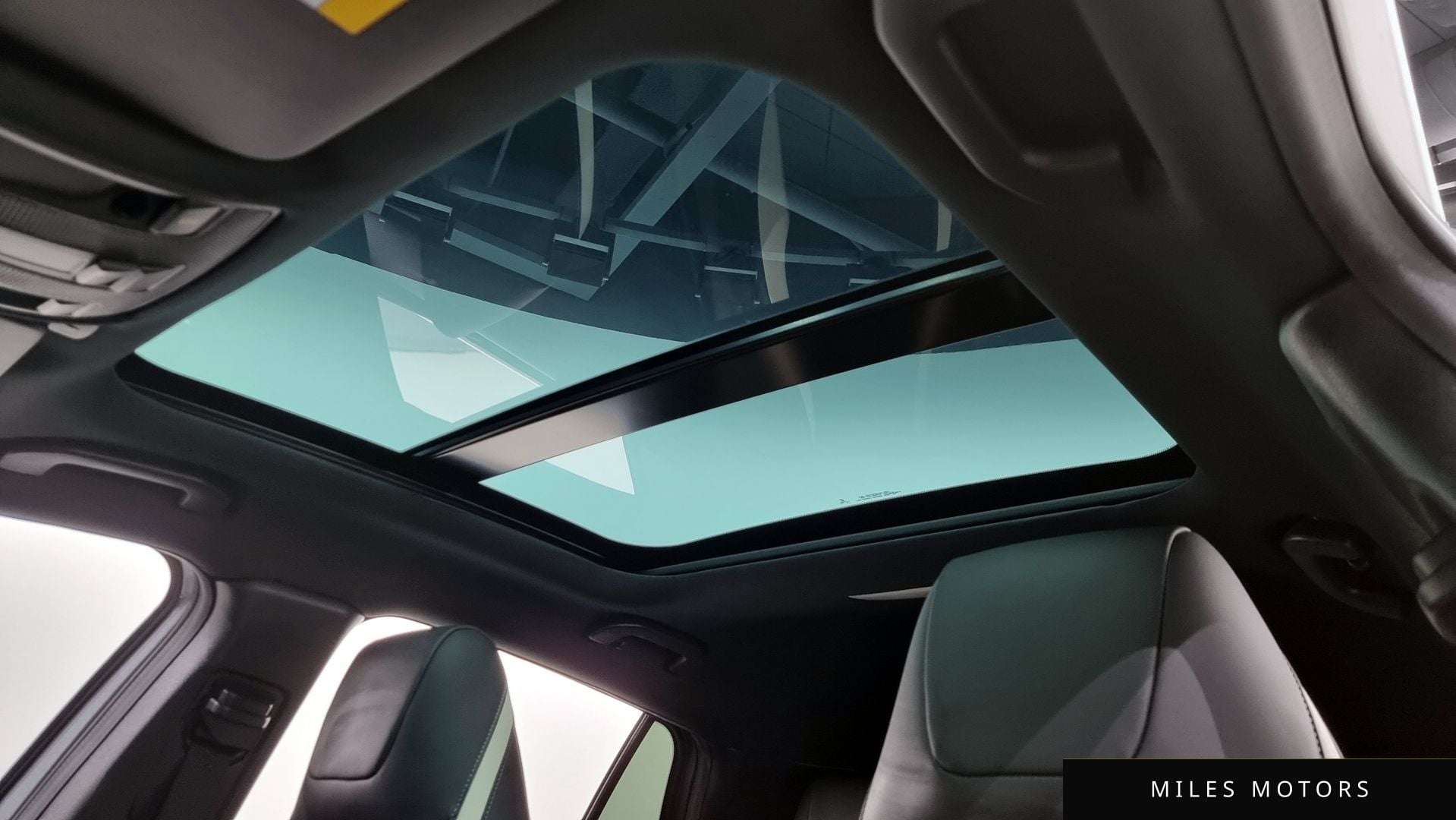 Infiniti Q30 2019 — миниатюра 20