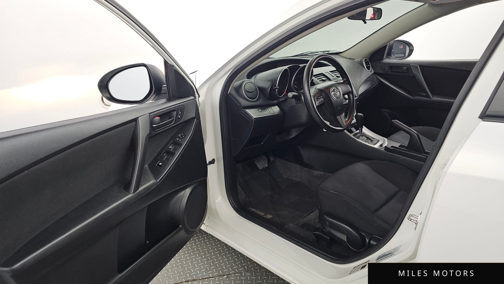 Mazda 마쯔다 3 2011 — миниатюра 10