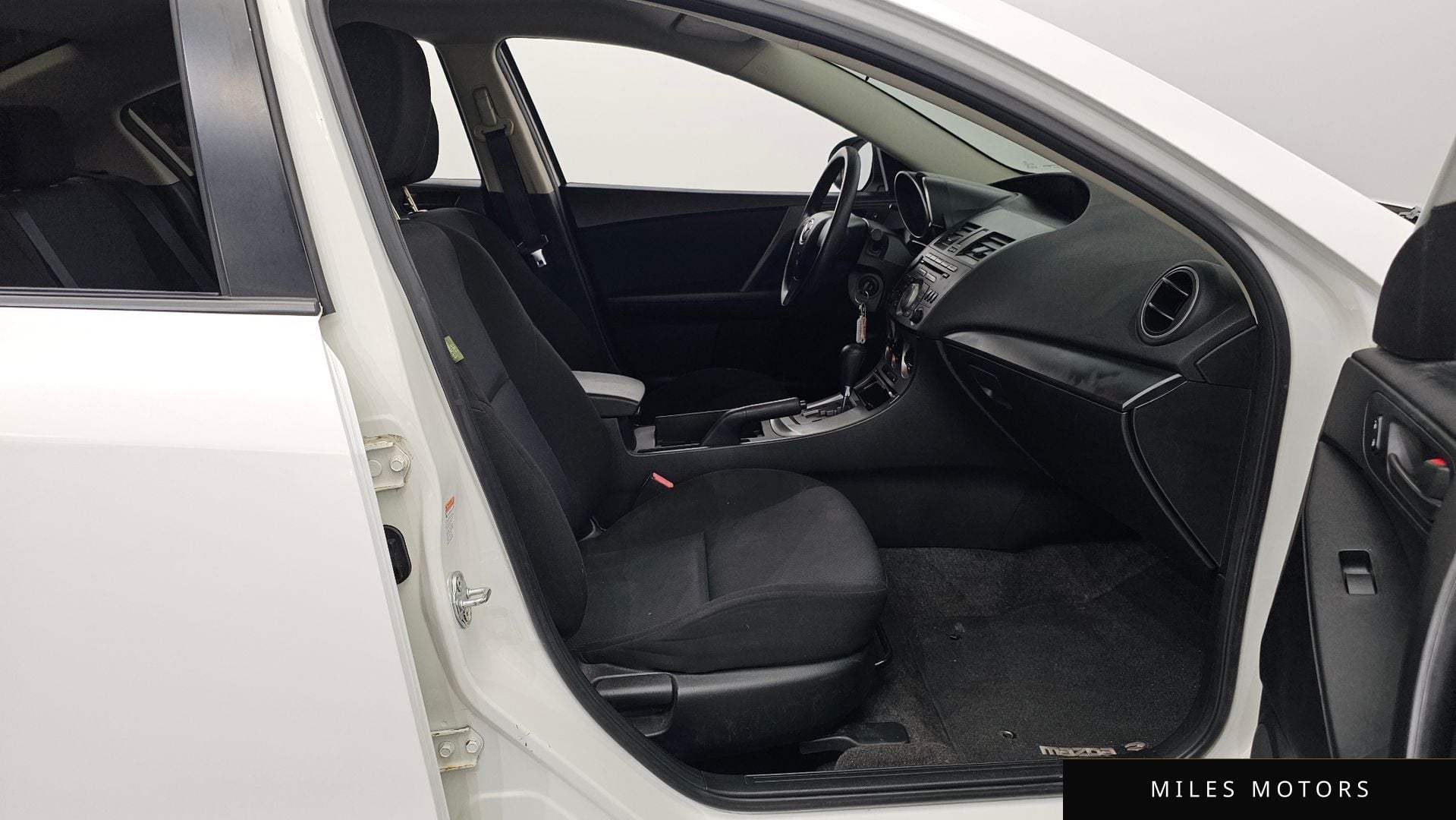 Mazda 마쯔다 3 2011 — миниатюра 11