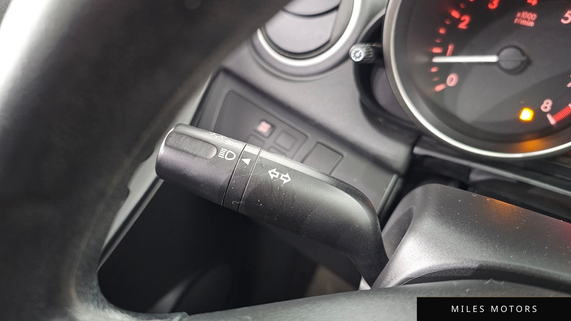 Mazda 마쯔다 3 2011 — миниатюра 17