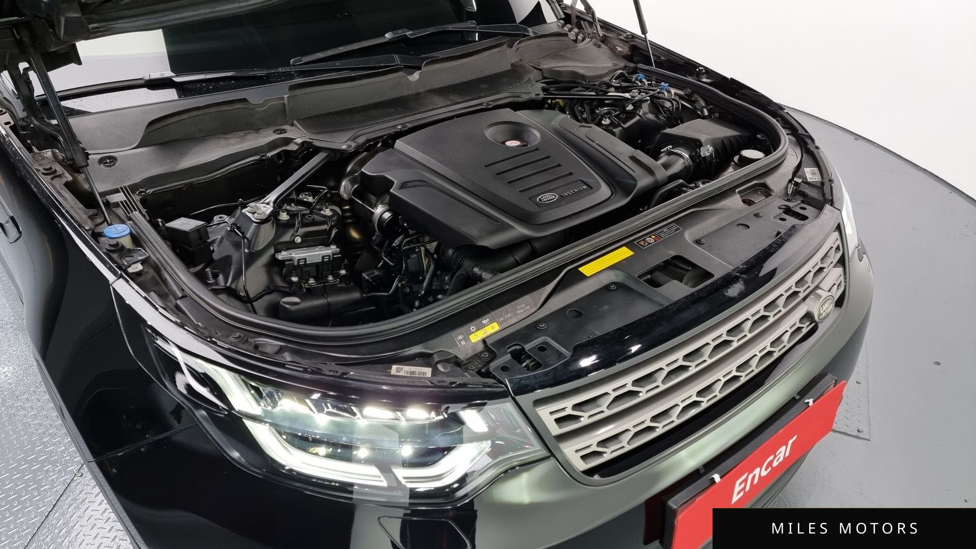 Land Rover Discovery 2019 — миниатюра 6