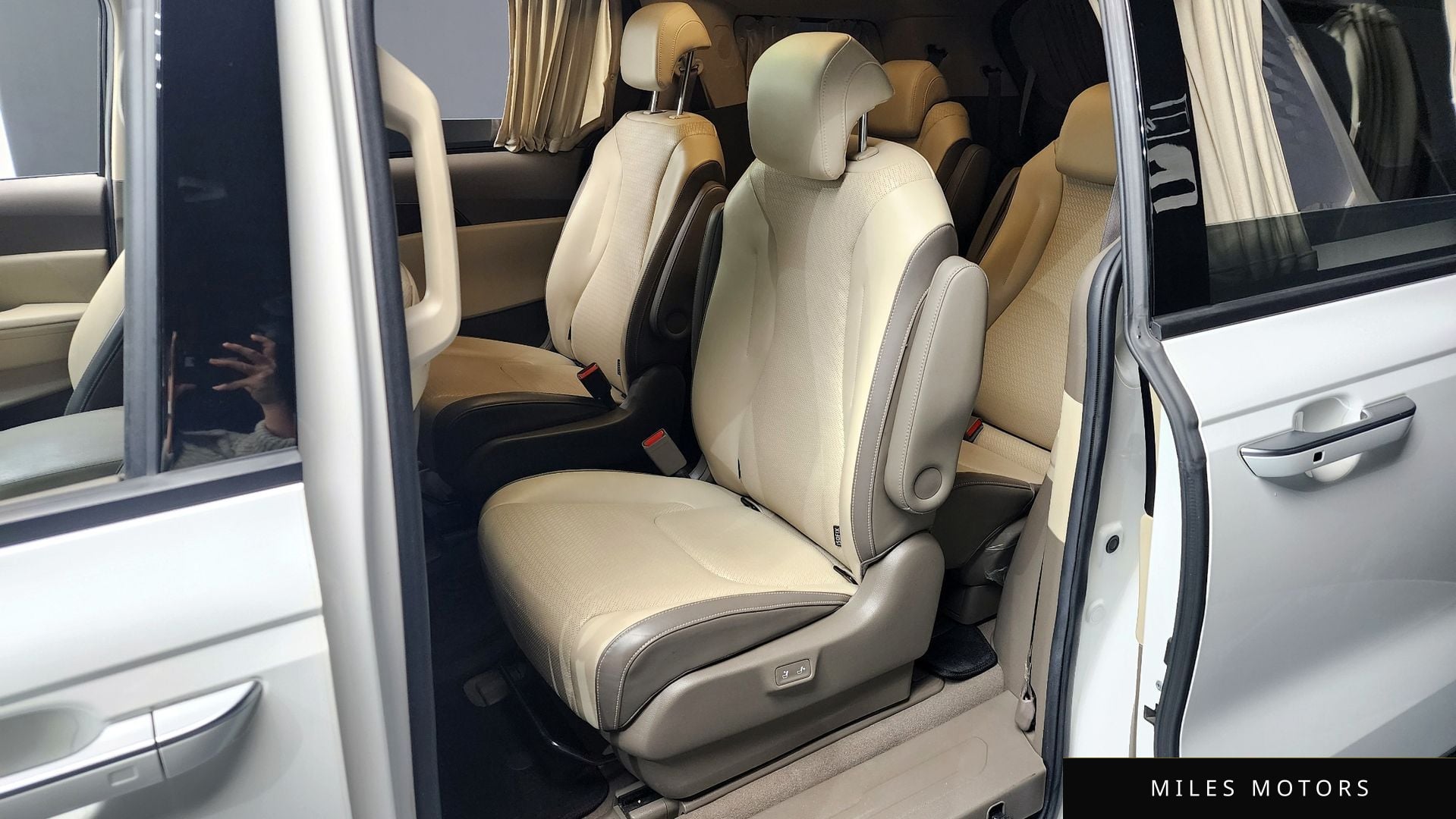 Kia Carnival 2021 — миниатюра 11