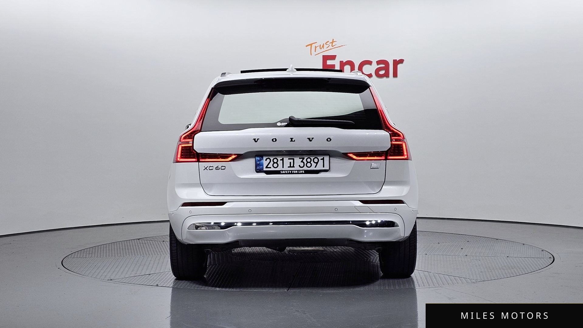 Volvo XC60 2024 — миниатюра 4
