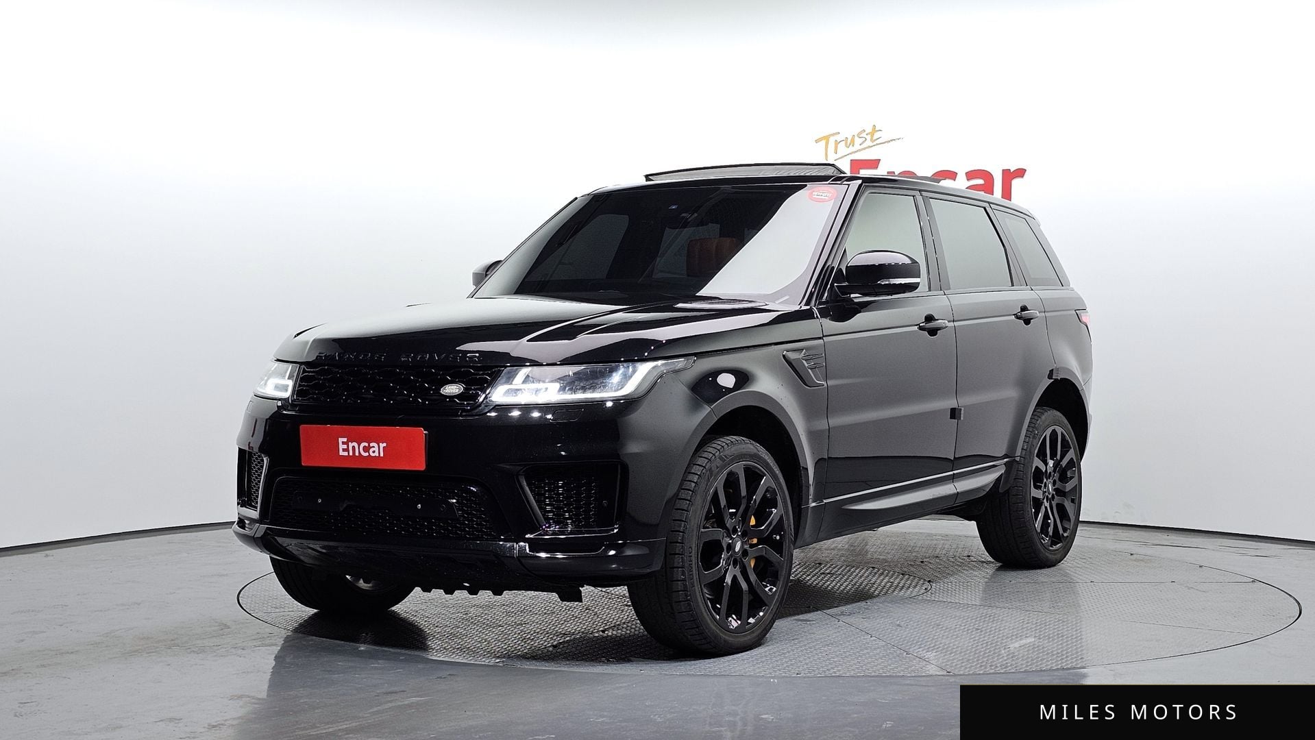 Land Rover Range Rover Sport 2015 — фото 1 из 12