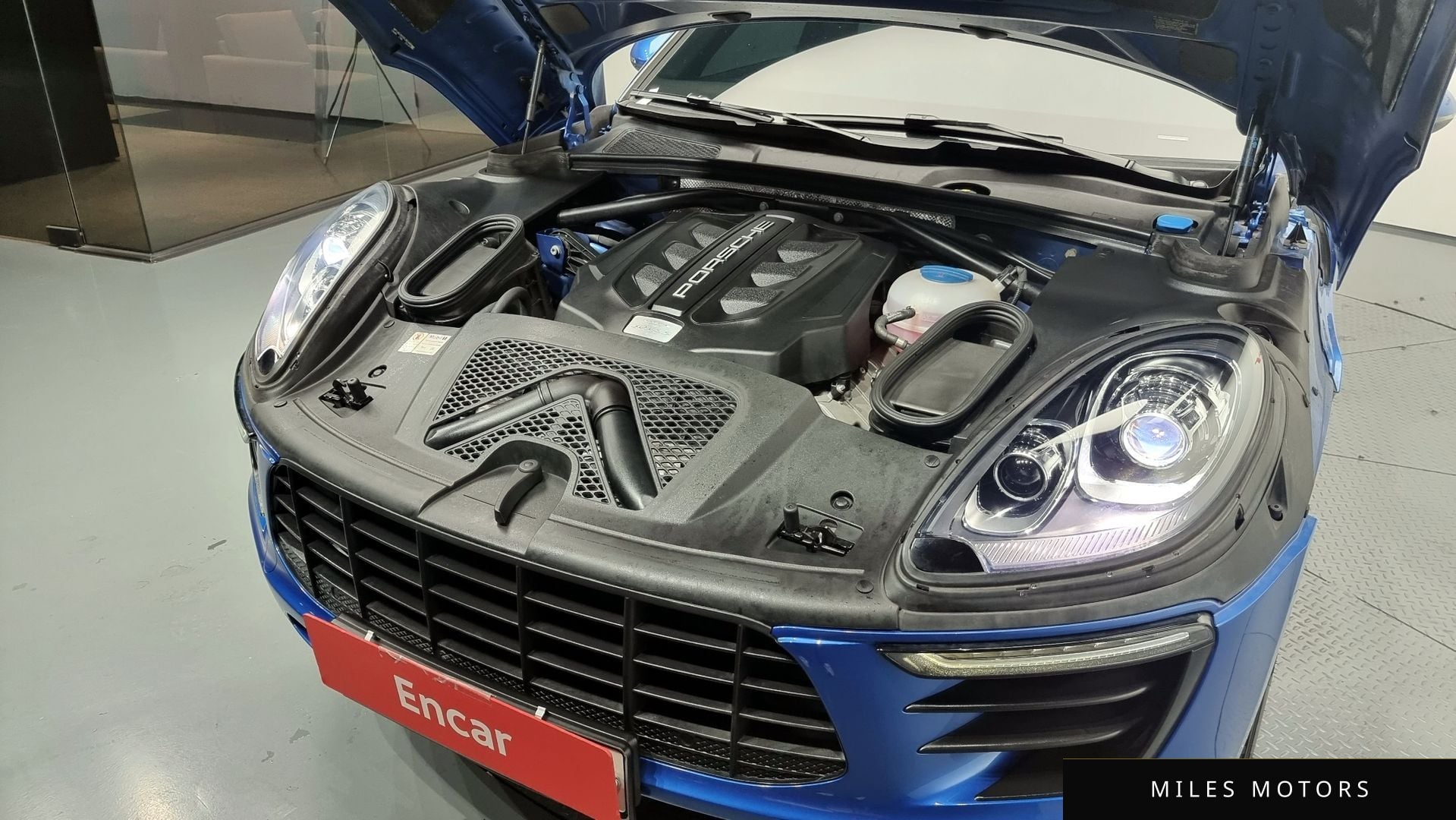 Porsche Macan 2015 — миниатюра 6
