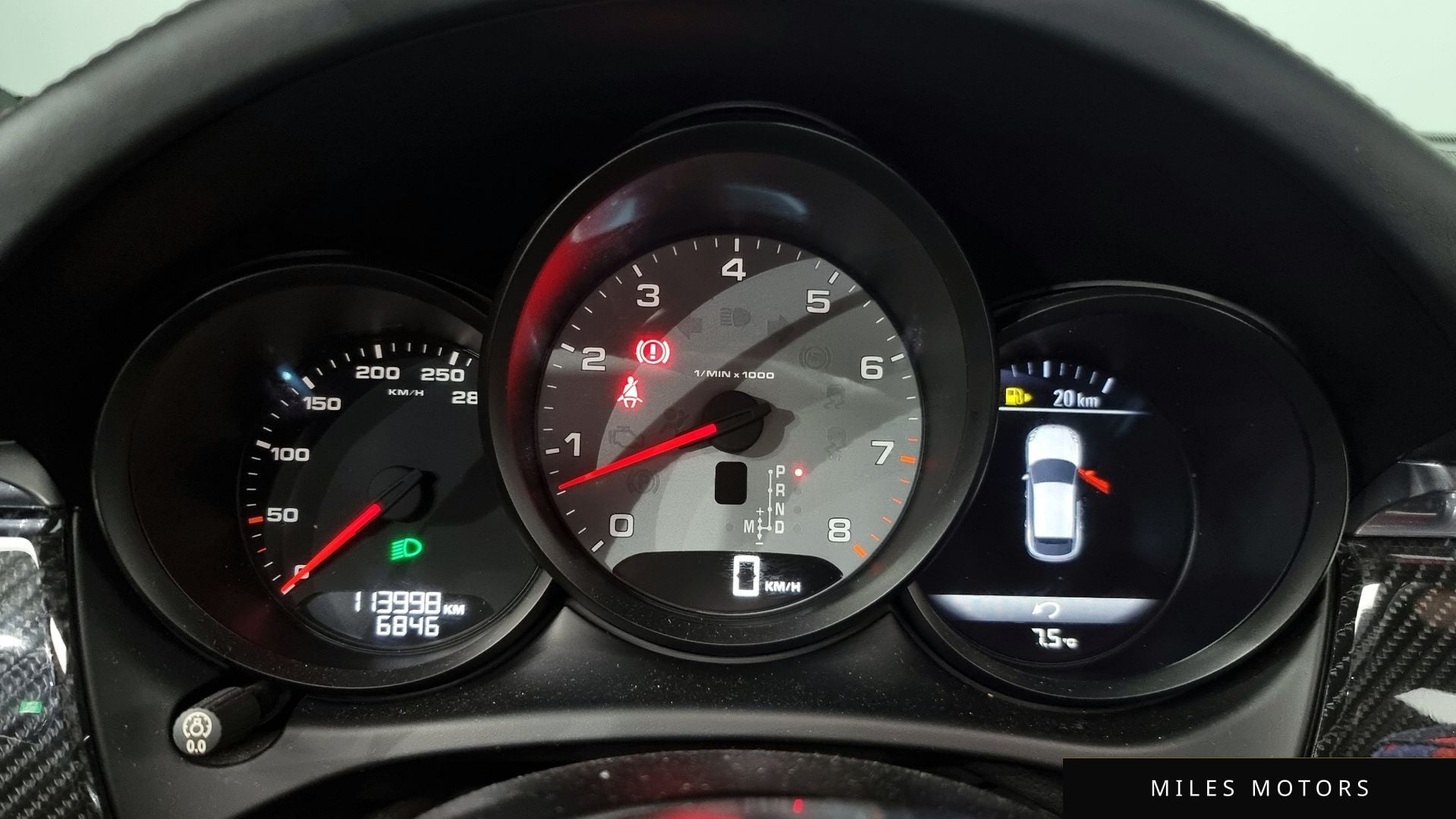 Porsche Macan 2015 — миниатюра 8