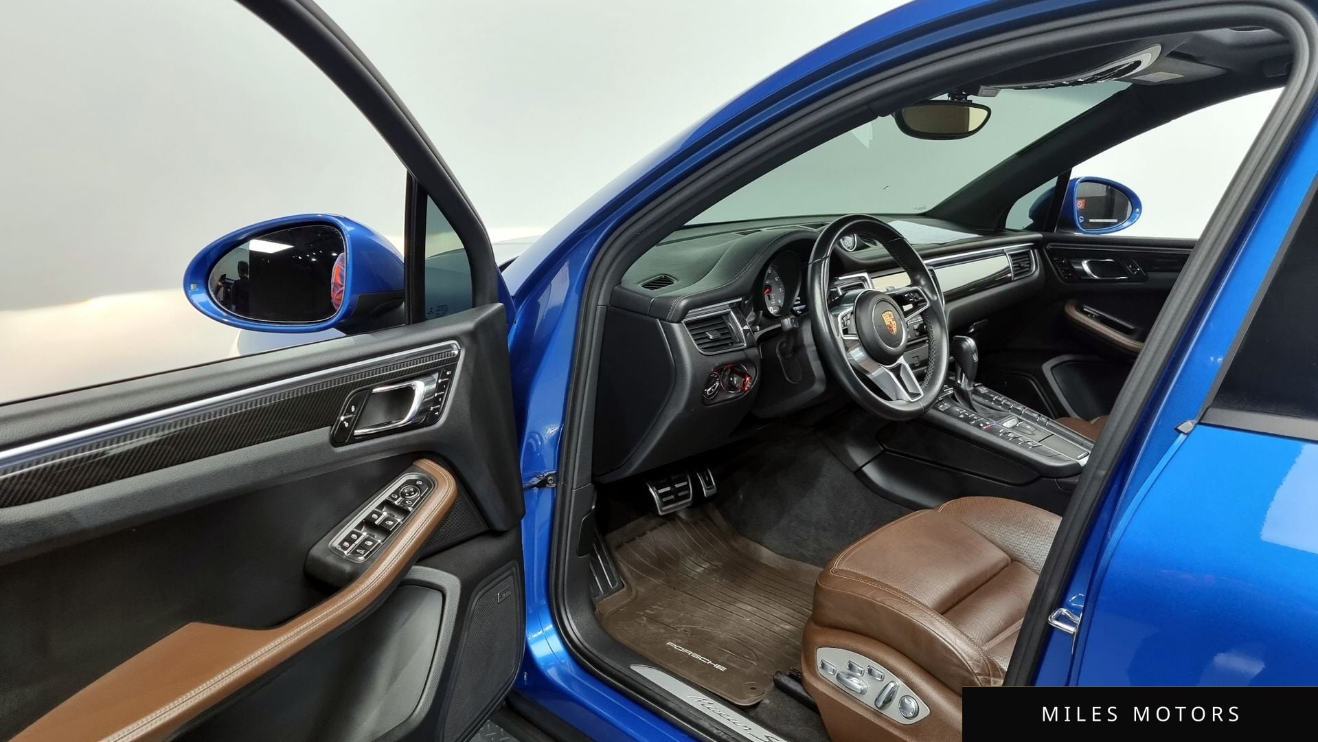 Porsche Macan 2015 — миниатюра 11