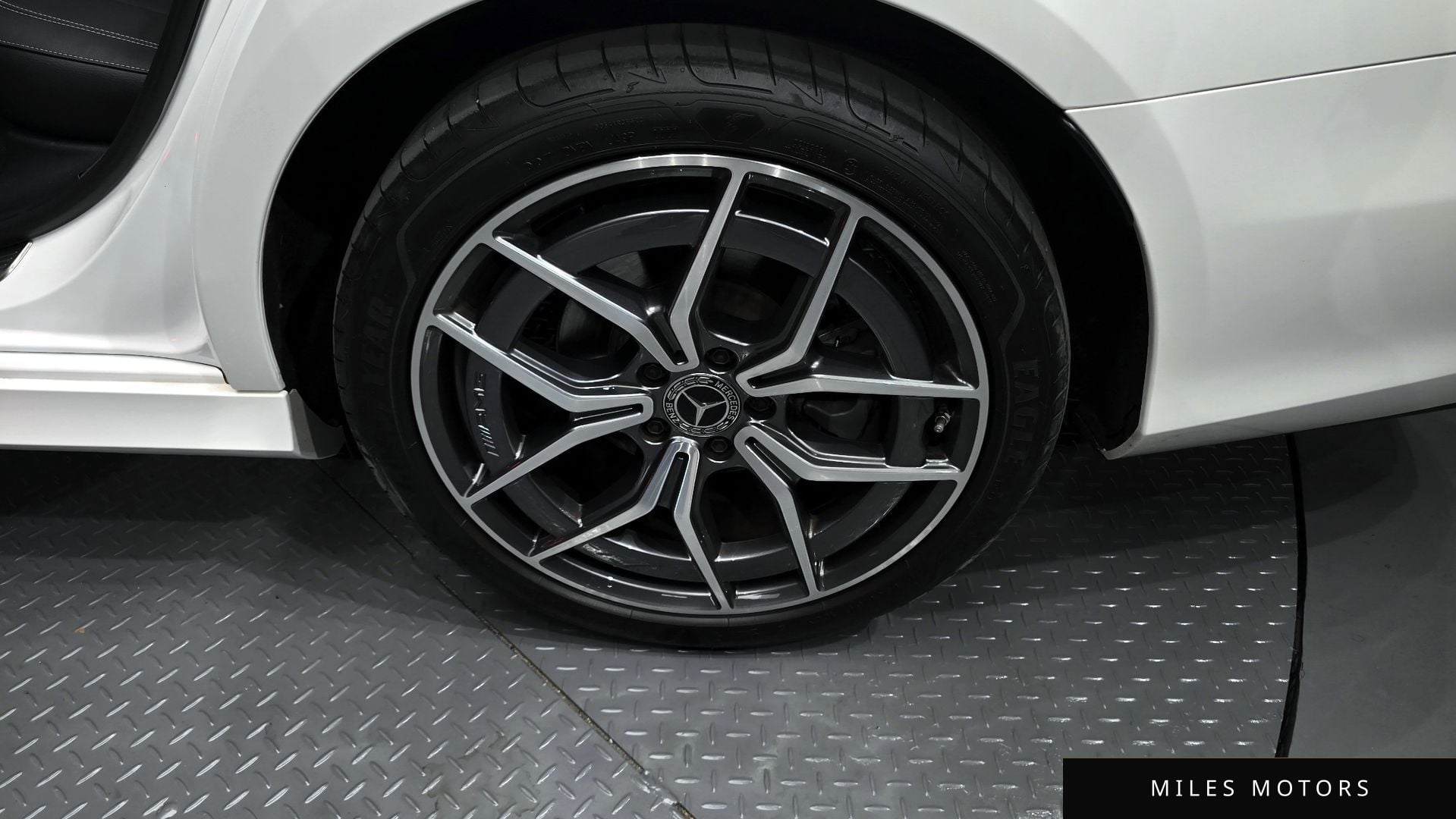Mercedes-Benz E-Class W213 2023 — миниатюра 5