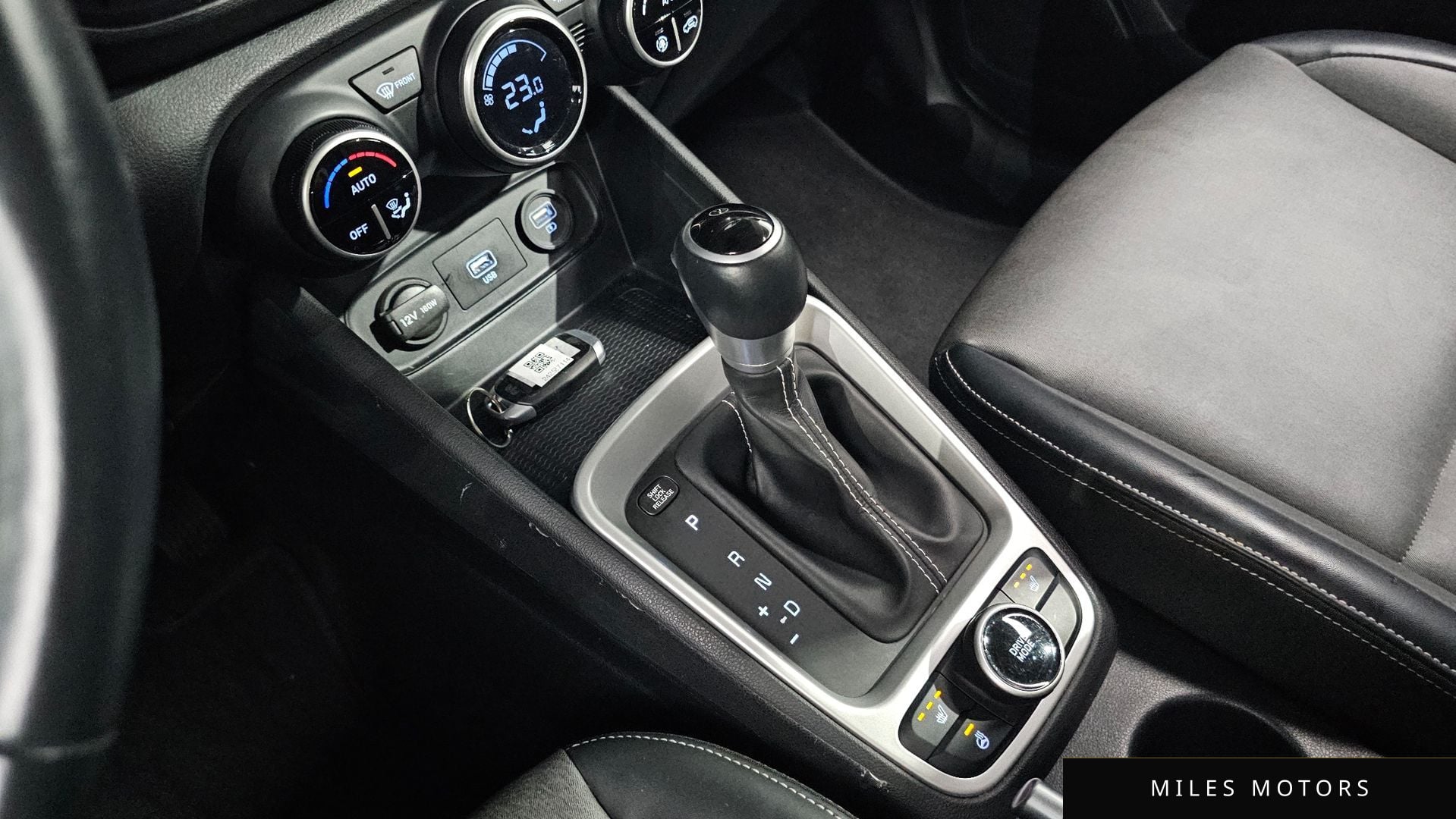 Hyundai Venue 2020 — миниатюра 9
