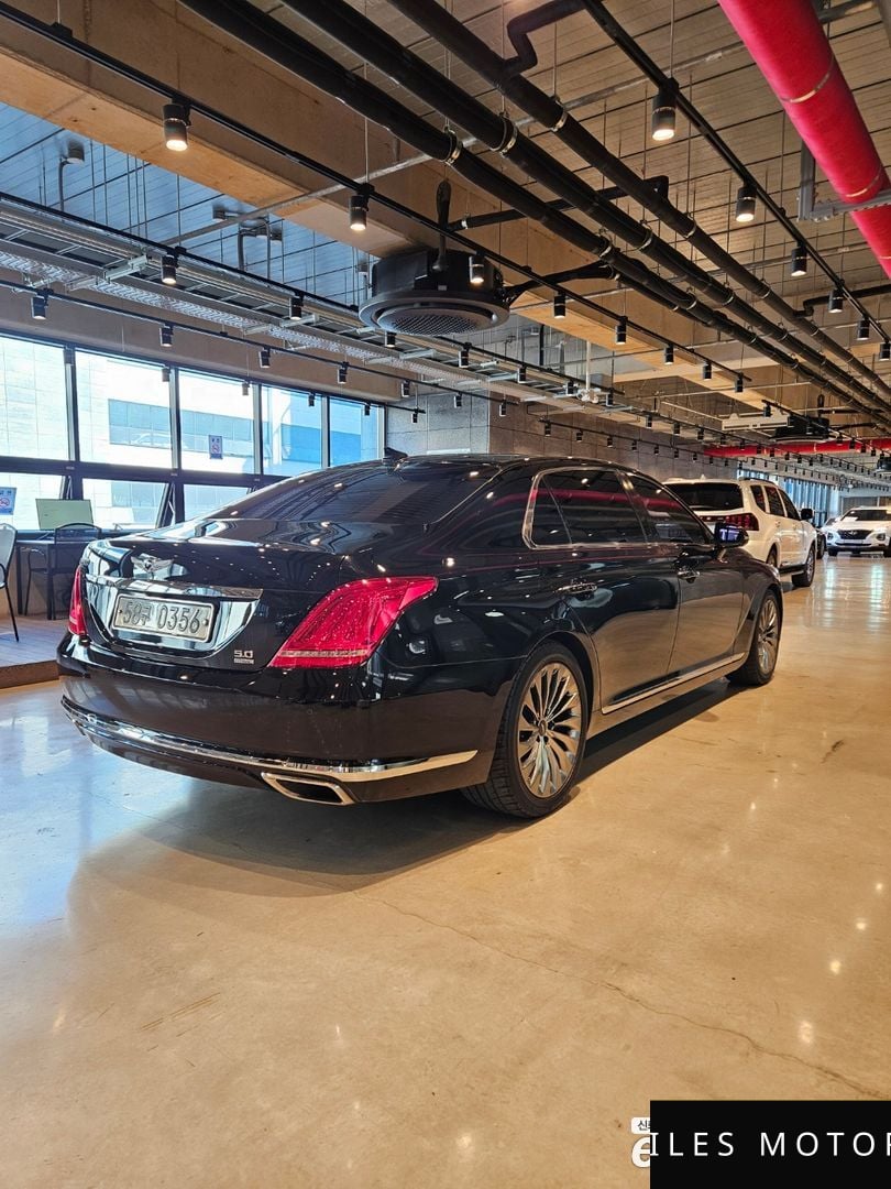 Genesis EQ900 2016 — миниатюра 6
