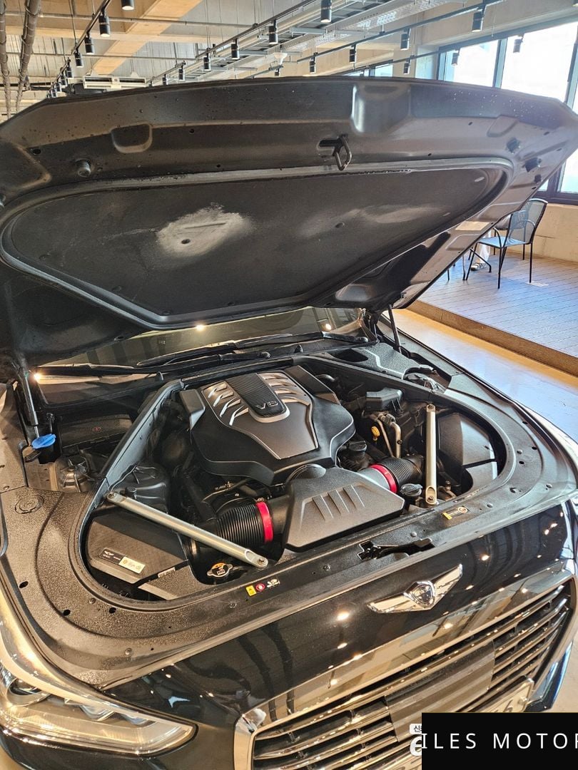 Genesis EQ900 2016 — миниатюра 7