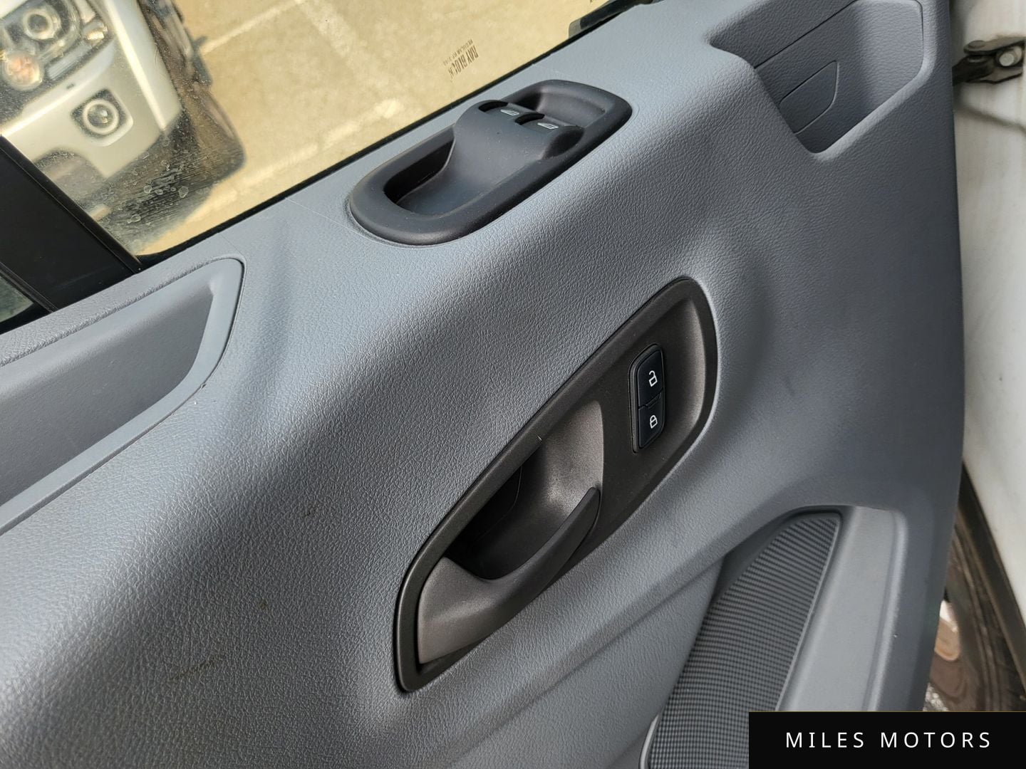 Ford Transit 2018 — миниатюра 9