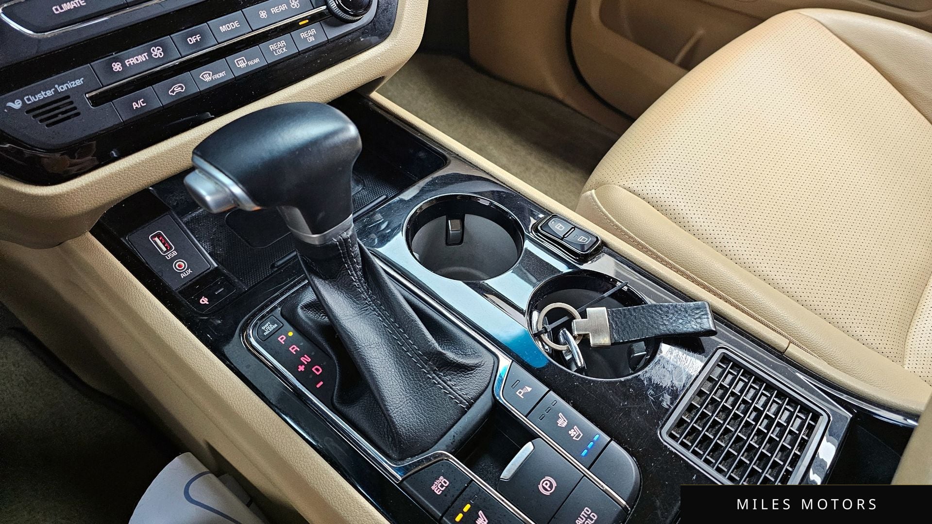 Kia Canival 2020 — миниатюра 9