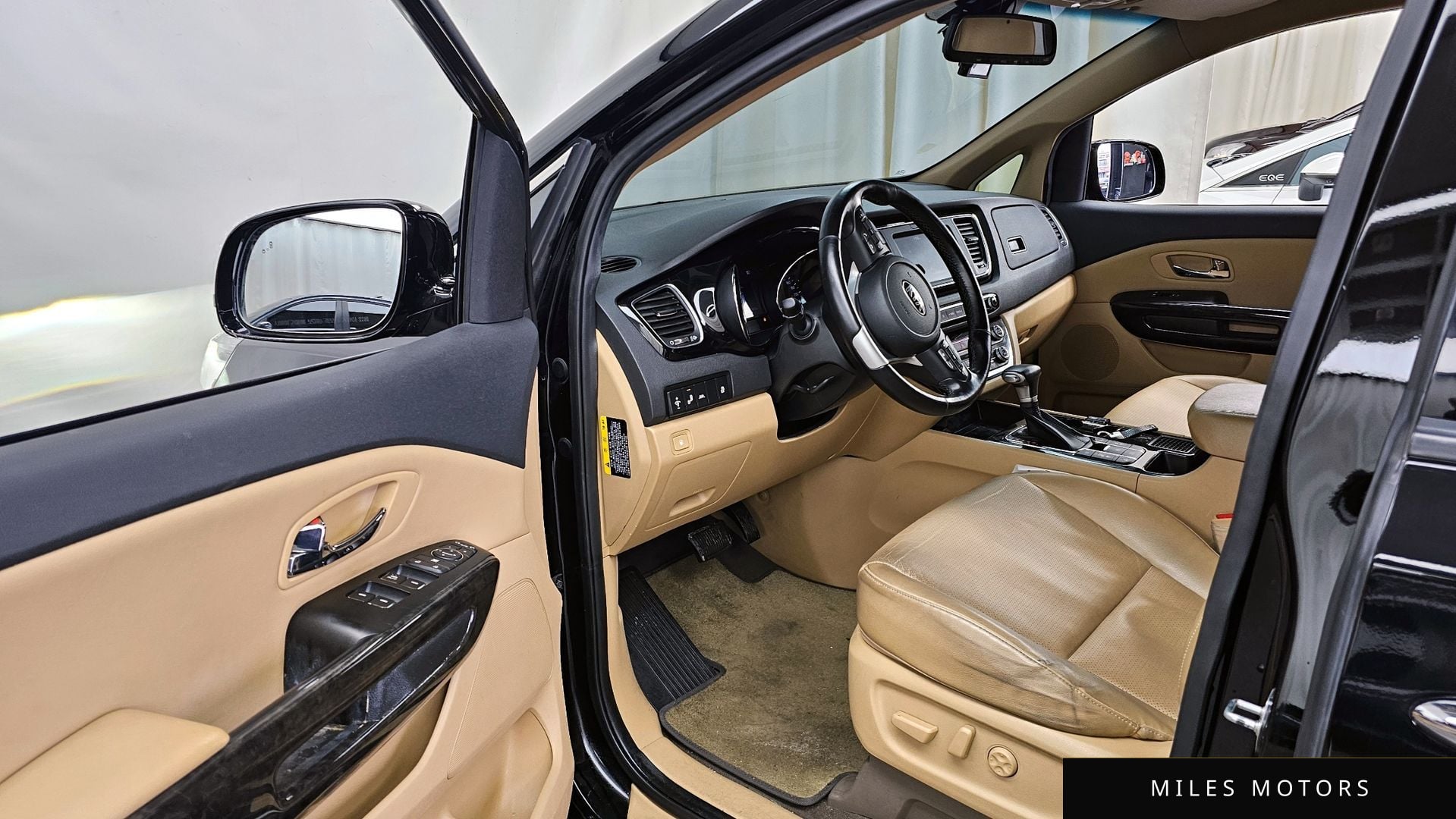 Kia Canival 2020 — миниатюра 10