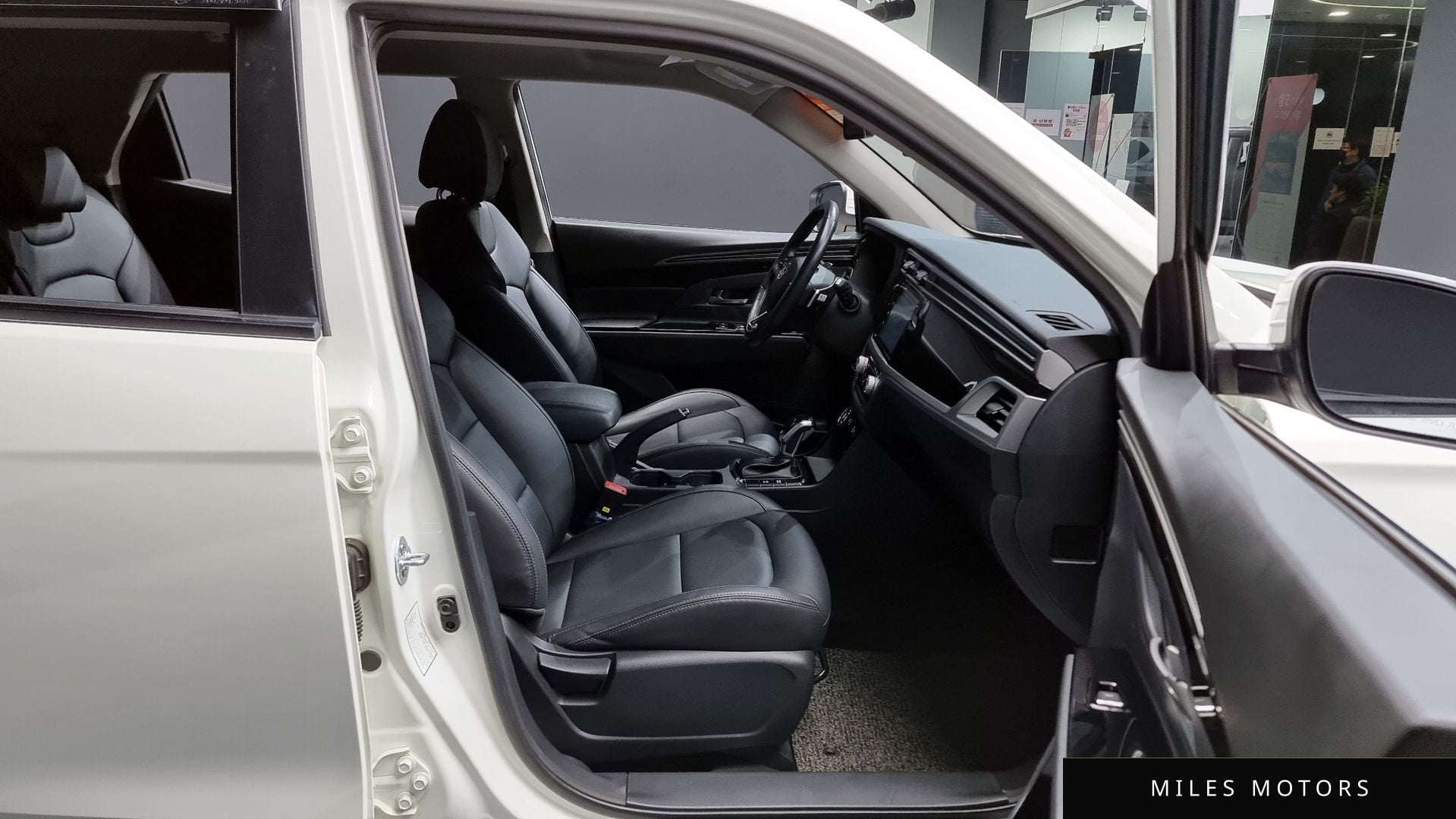 KG Mobility Beautiful Korando 2020 — миниатюра 10