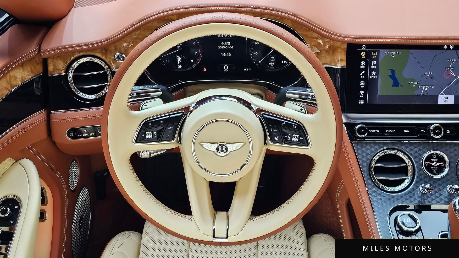 Bentley Continental GT 2022 — миниатюра 12