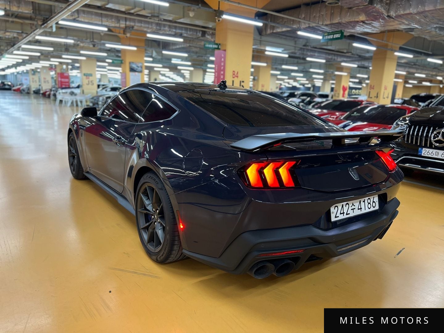 Ford Mustang 2024 — миниатюра 4