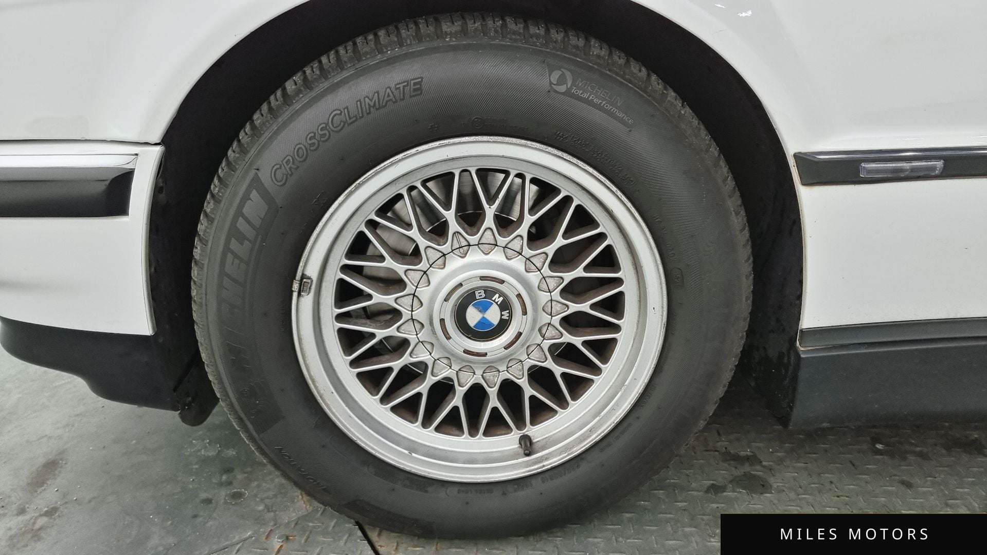 BMW 7 Series 1999 — миниатюра 5