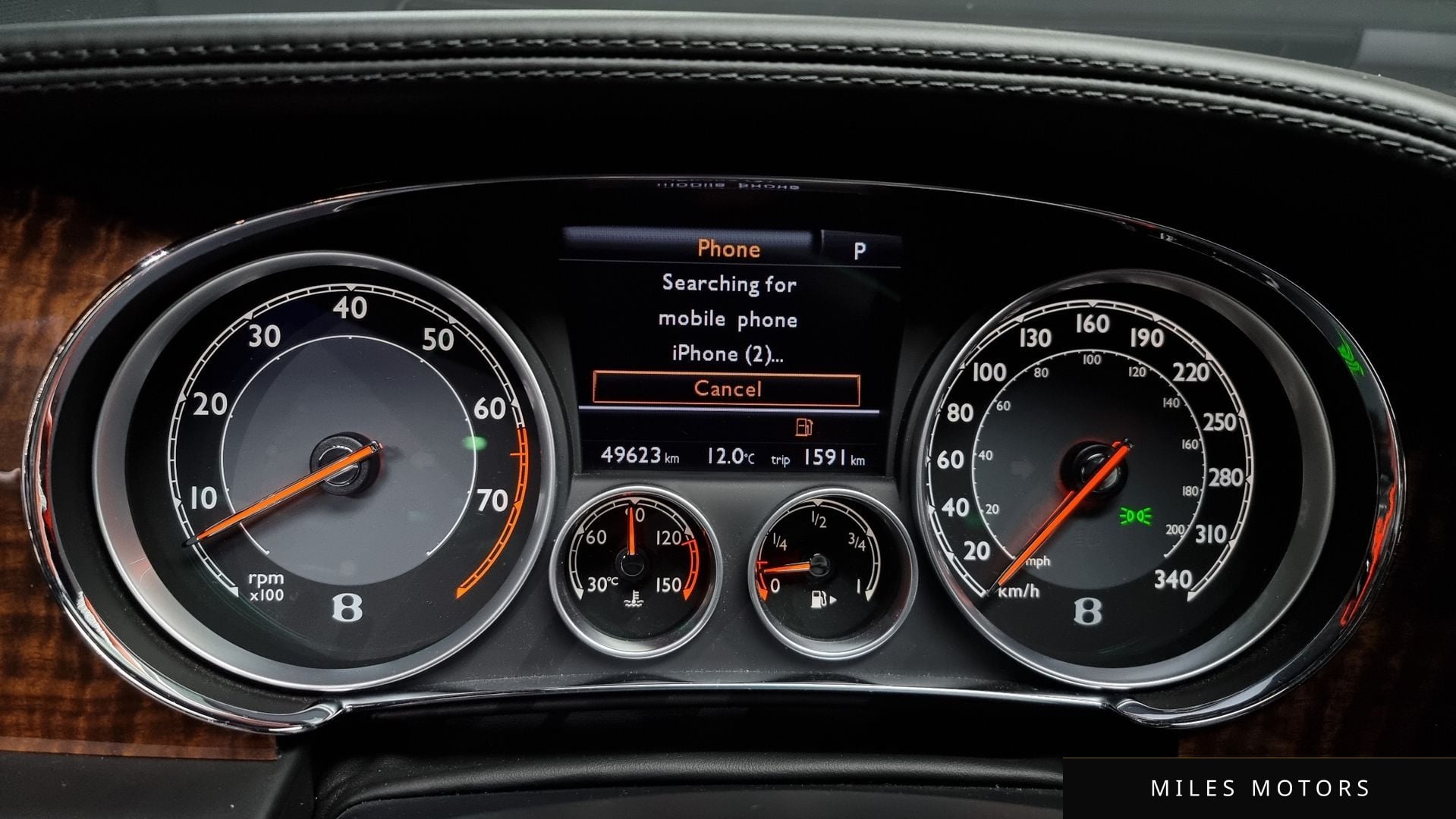 Bentley 컨티넨탈 GT 2013 — миниатюра 7