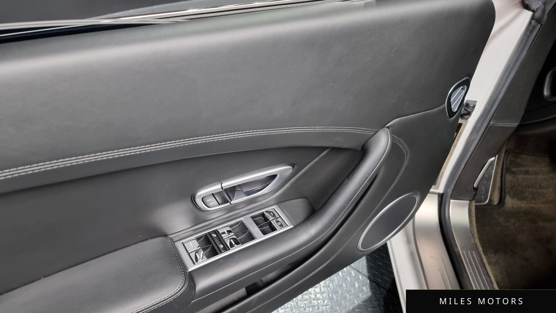 Bentley 컨티넨탈 GT 2013 — миниатюра 18