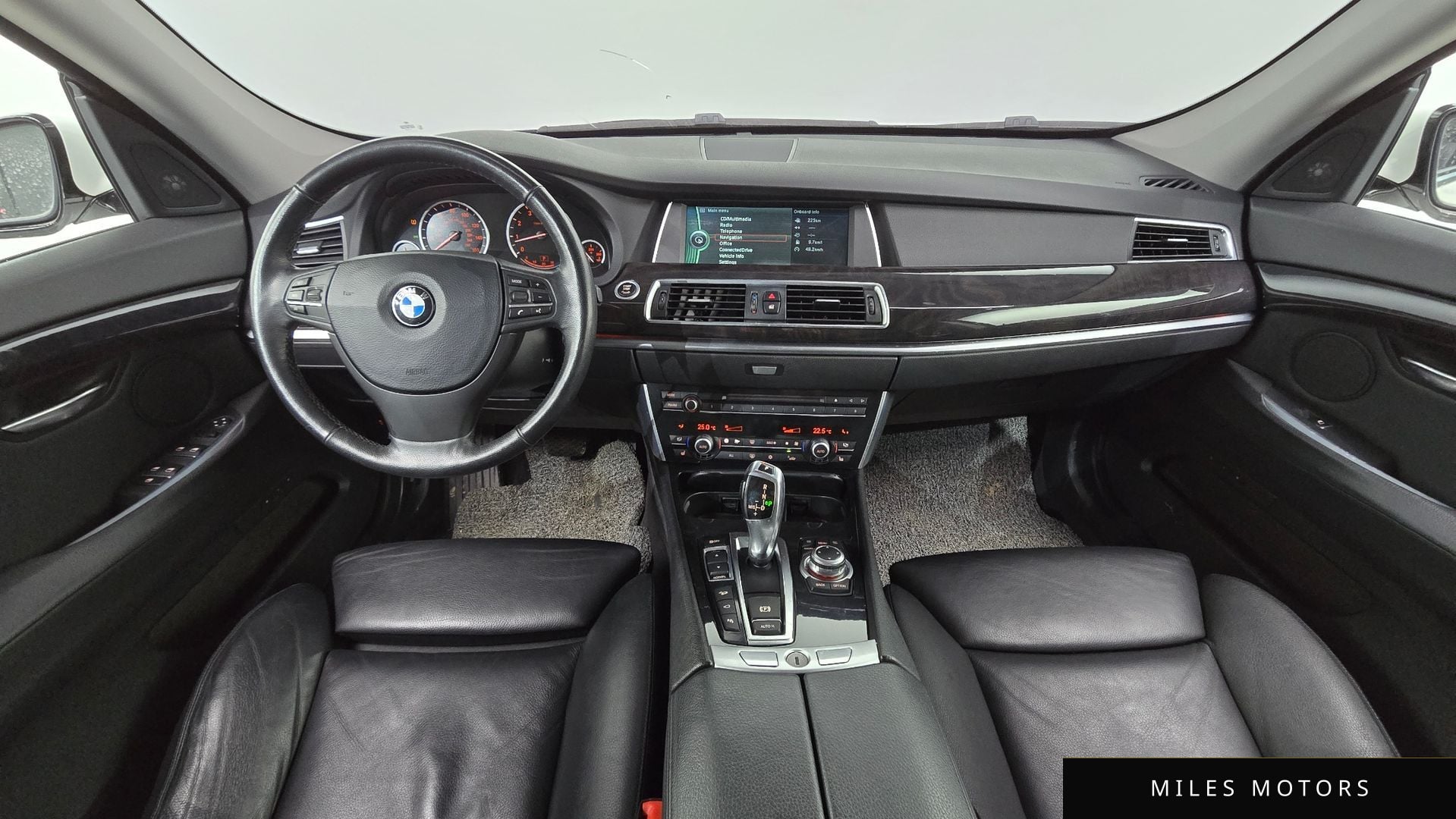 BMW 5 Series GT (F07) 2011 — миниатюра 7