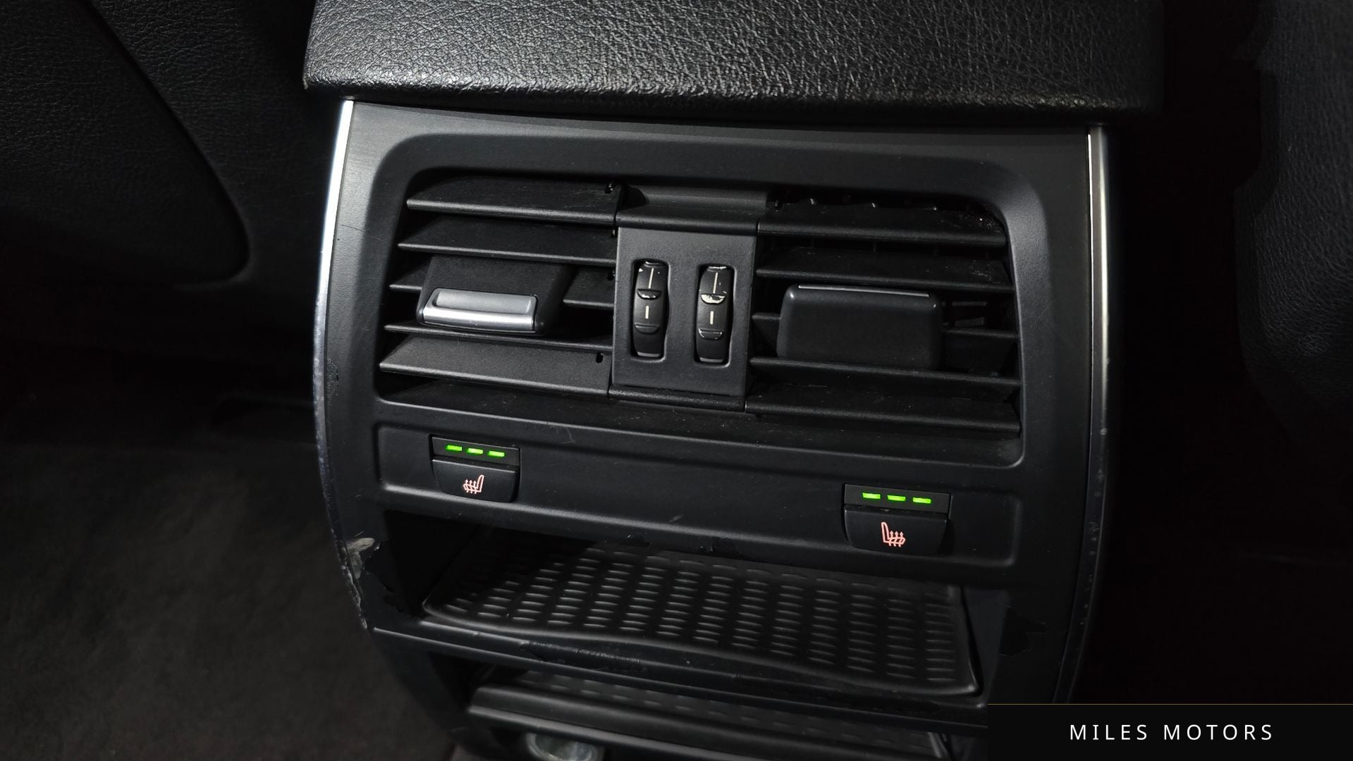 BMW 5 Series GT (F07) 2011 — миниатюра 18