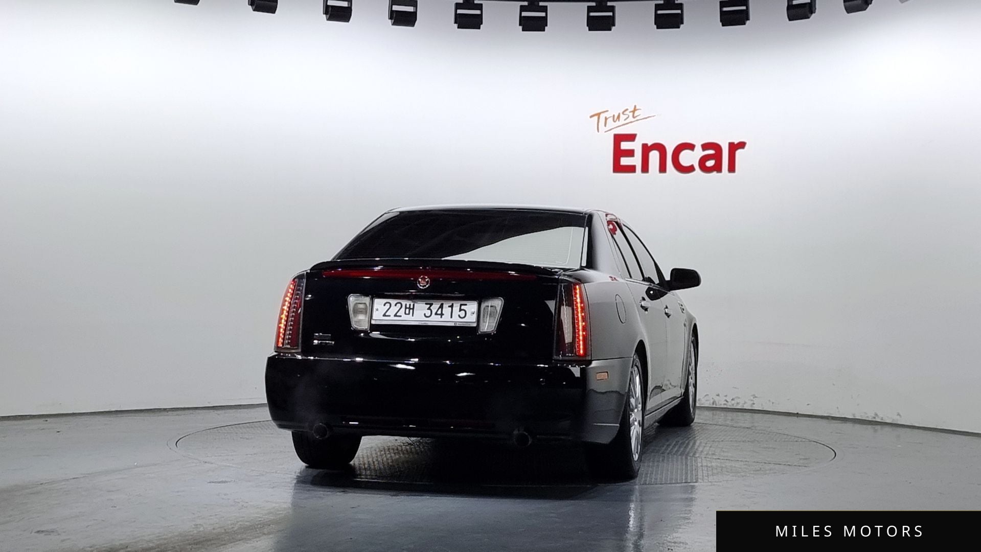 Cadillac STS 2011 — миниатюра 4