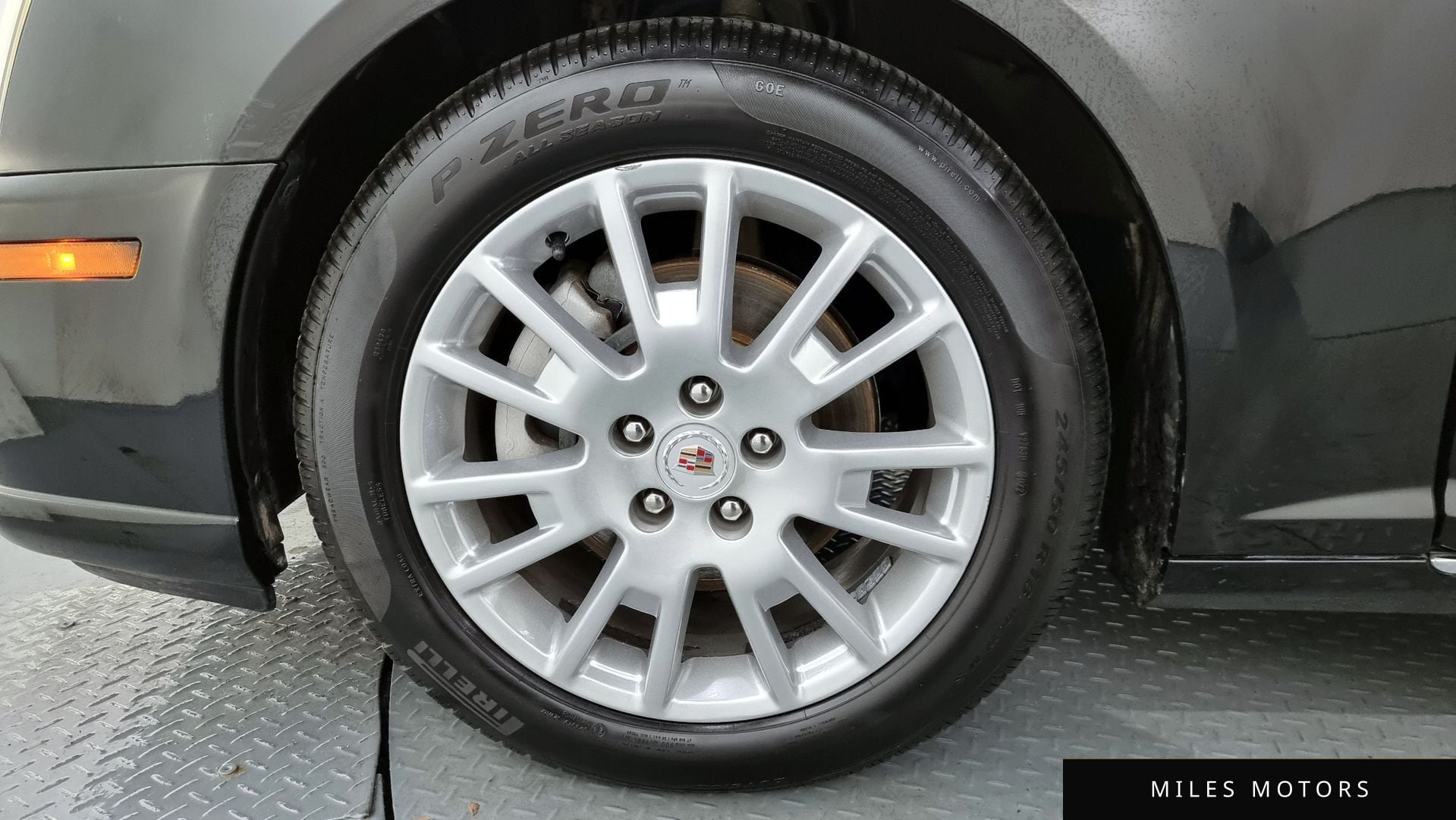 Cadillac STS 2011 — миниатюра 5