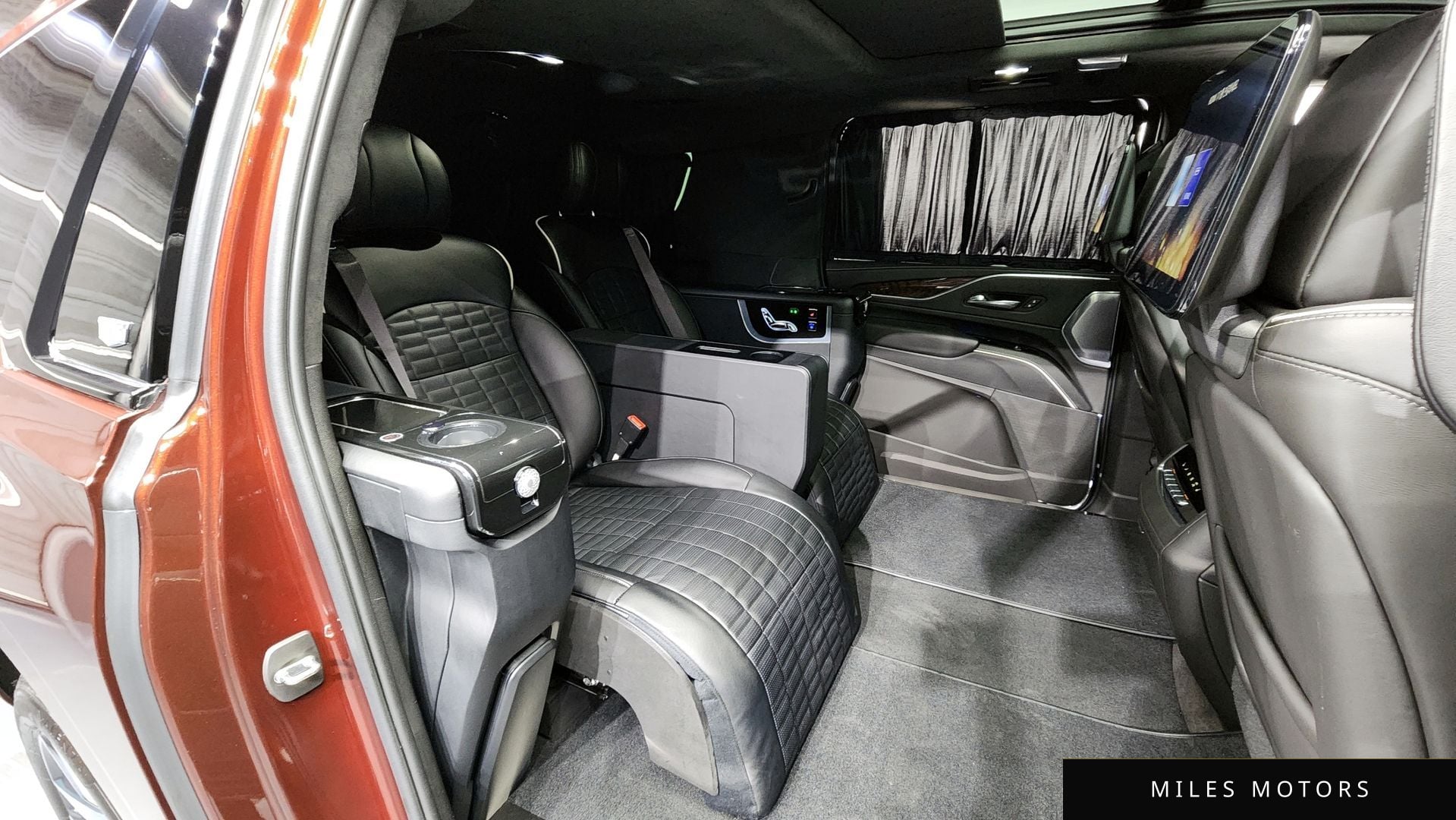 Cadillac Escalade 2022 — миниатюра 12