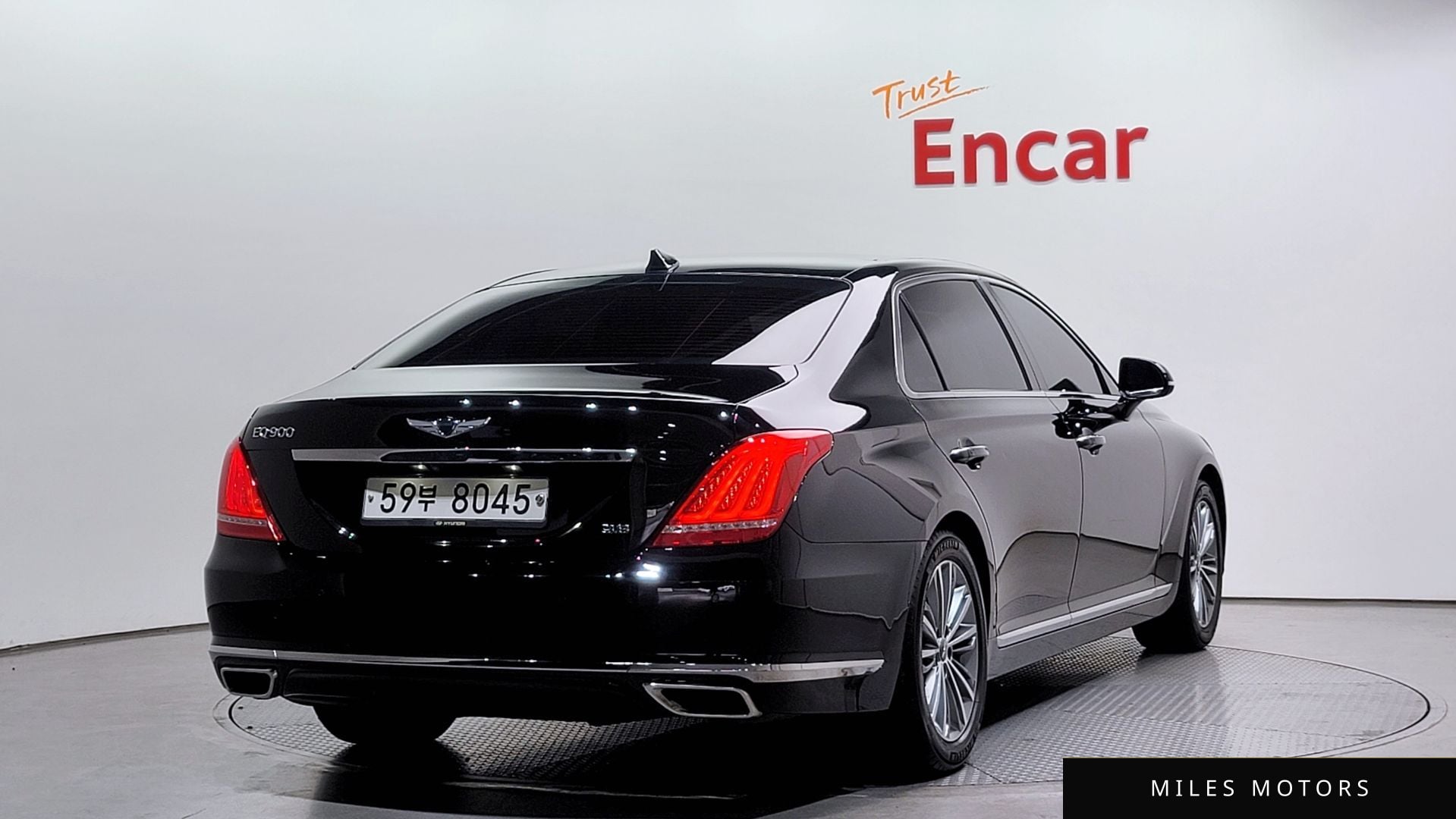 Genesis EQ900 2016 — миниатюра 2