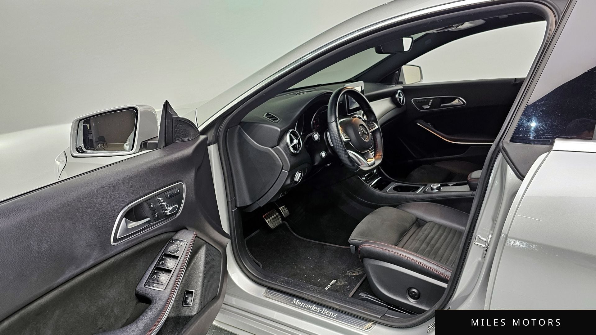 Mercedes-Benz CLA-Class C117 2018 — миниатюра 10