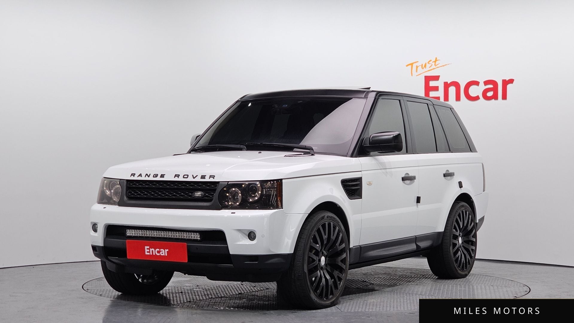 Land Rover Range Rover Sport 2011 — фото 1 из 12