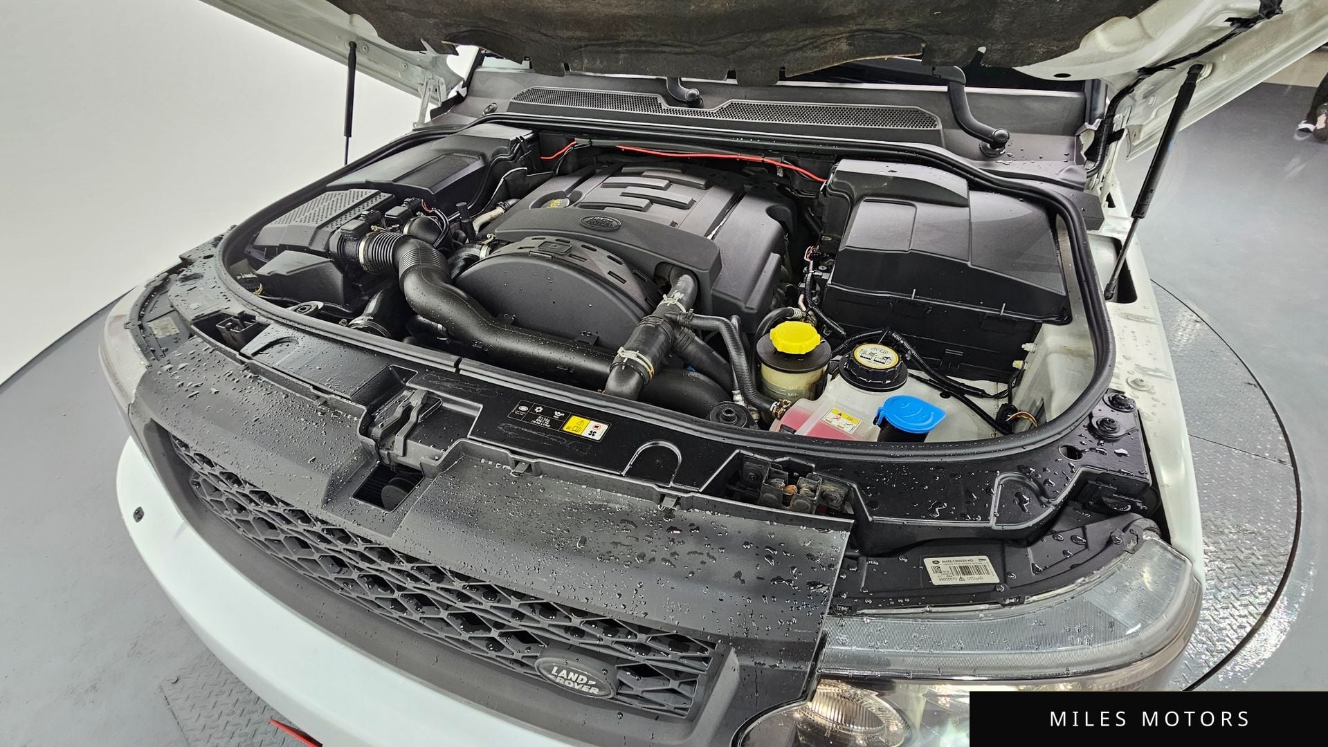Land Rover Range Rover Sport 2011 — миниатюра 6