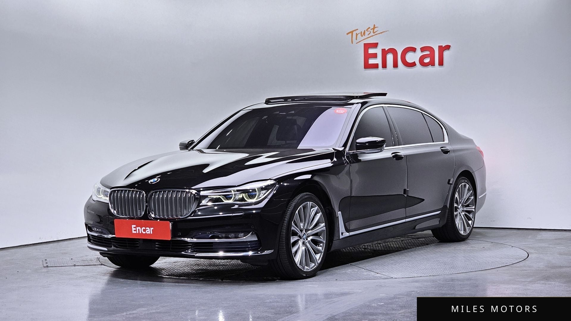 BMW 7 Series (G11) 2016 — фото 1 из 12