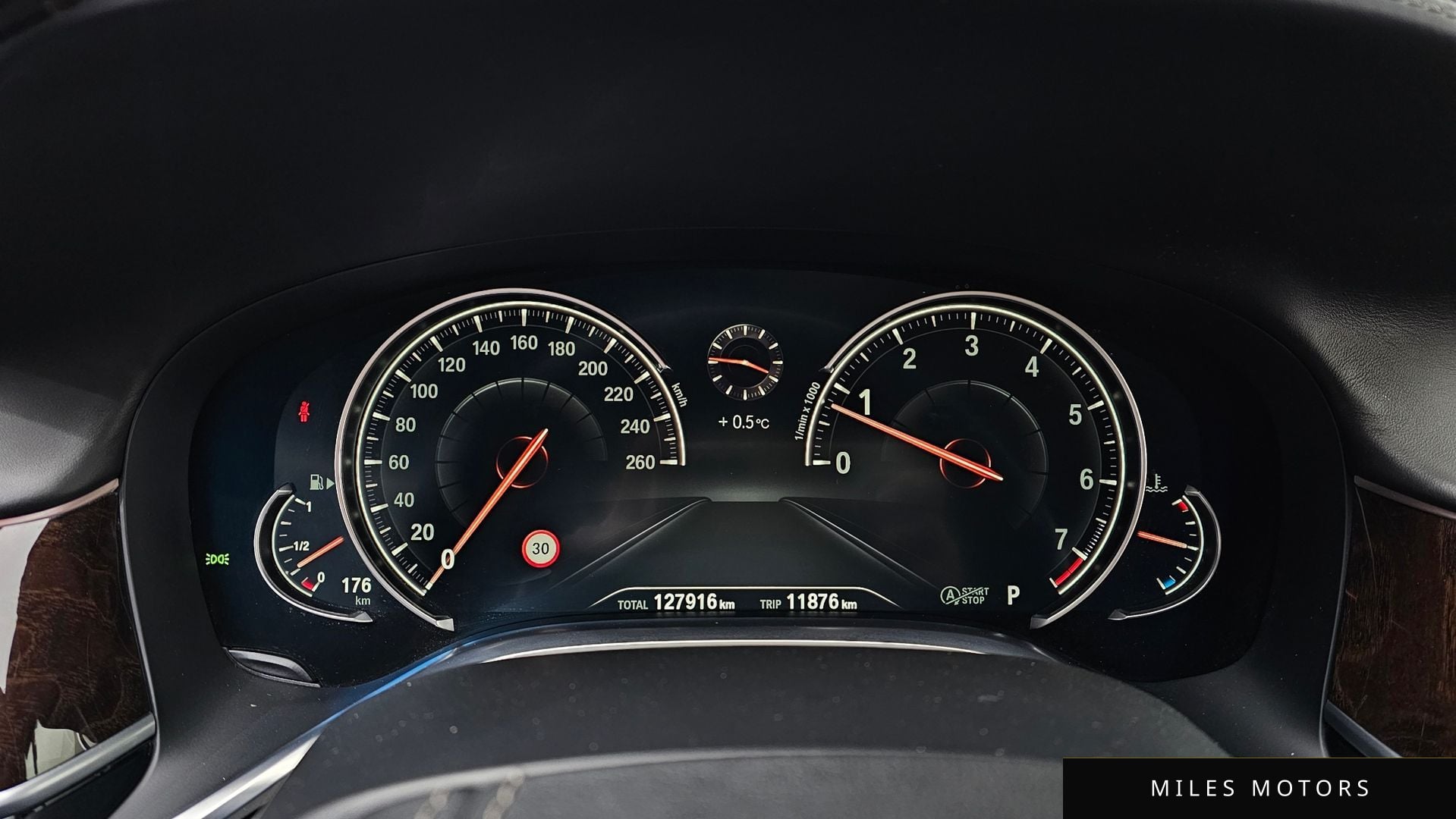 BMW 7 Series (G11) 2016 — миниатюра 8