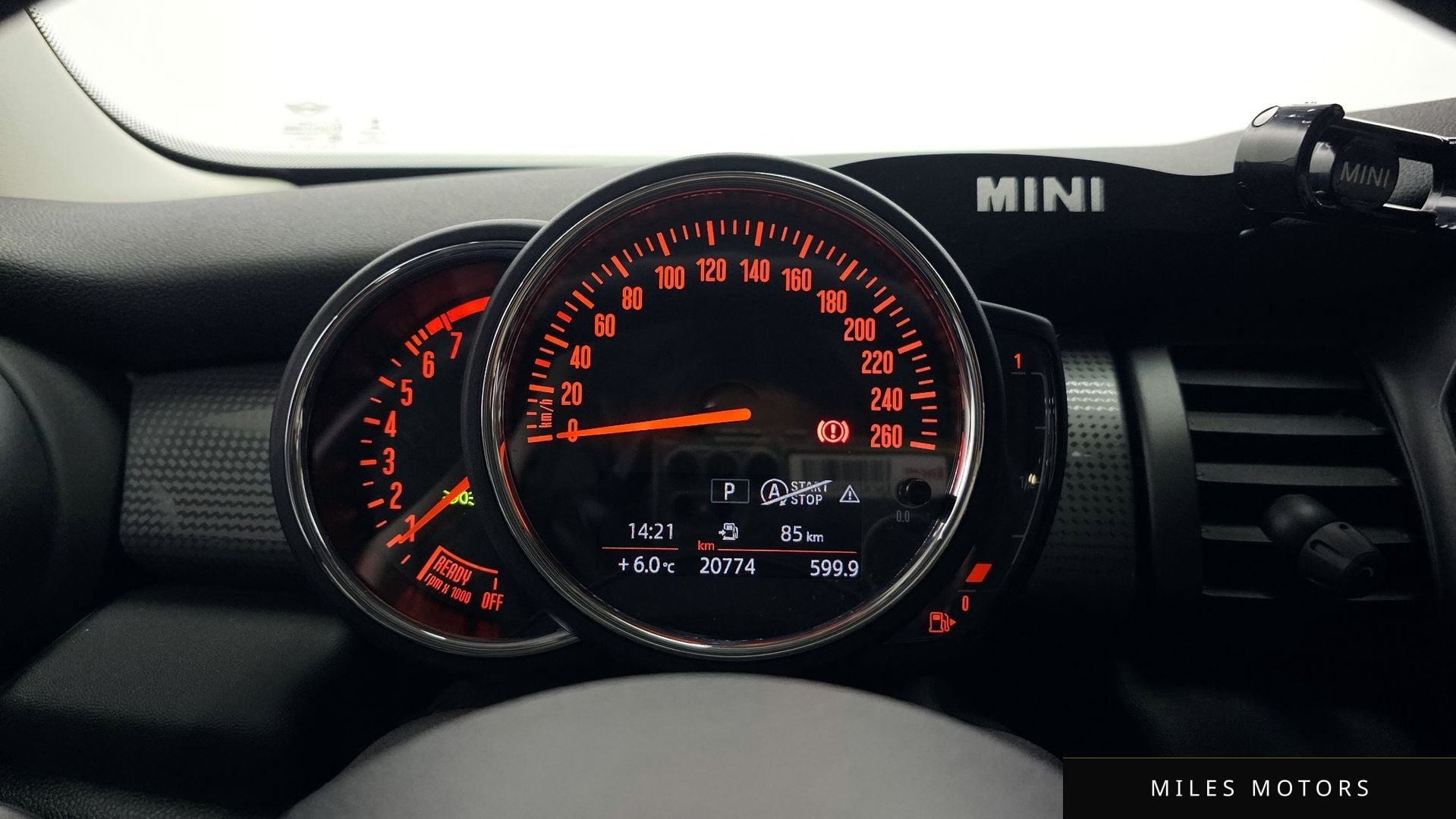 MINI Cooper 2019 — миниатюра 8