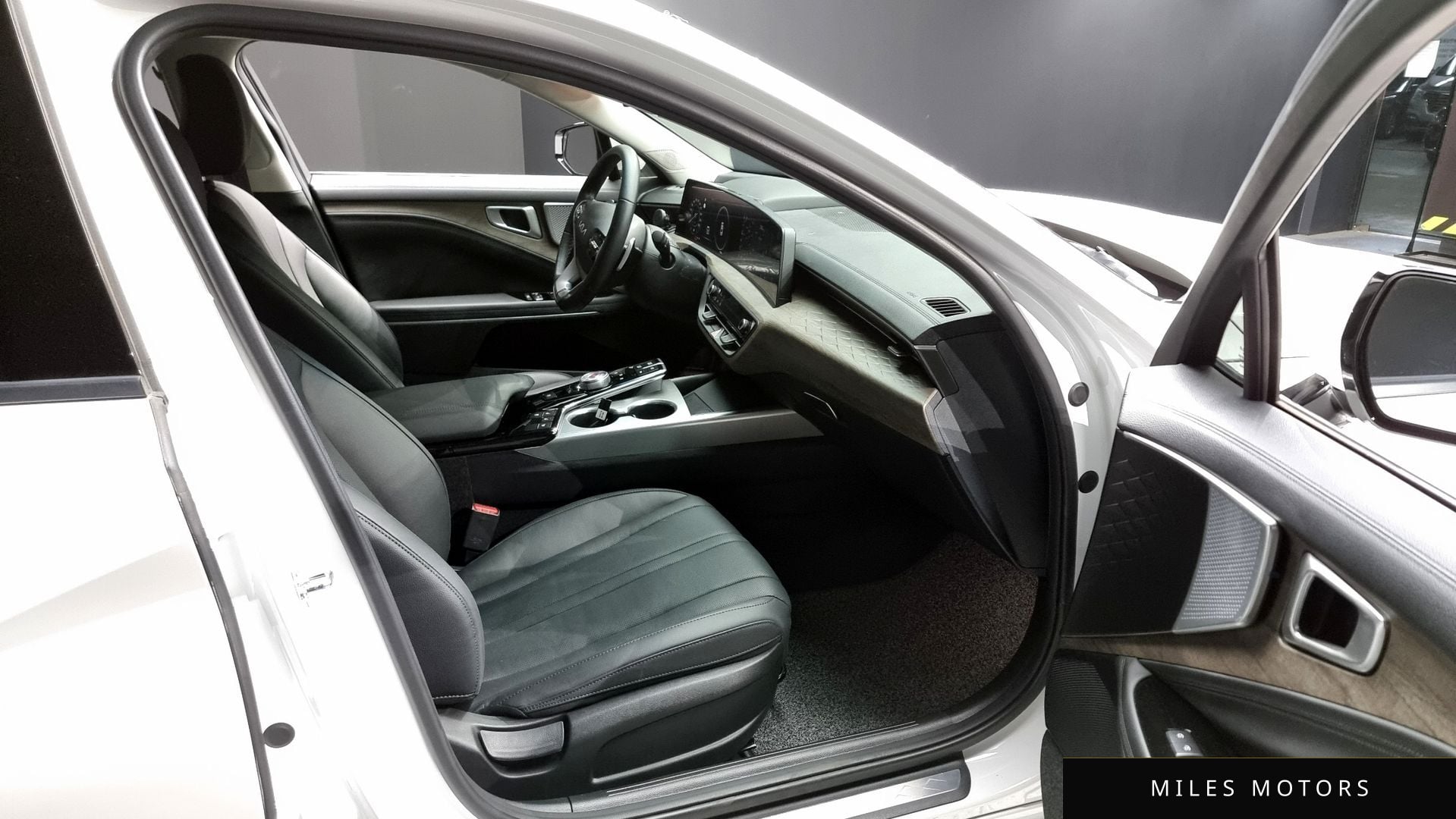 Kia K8 2024 — миниатюра 11