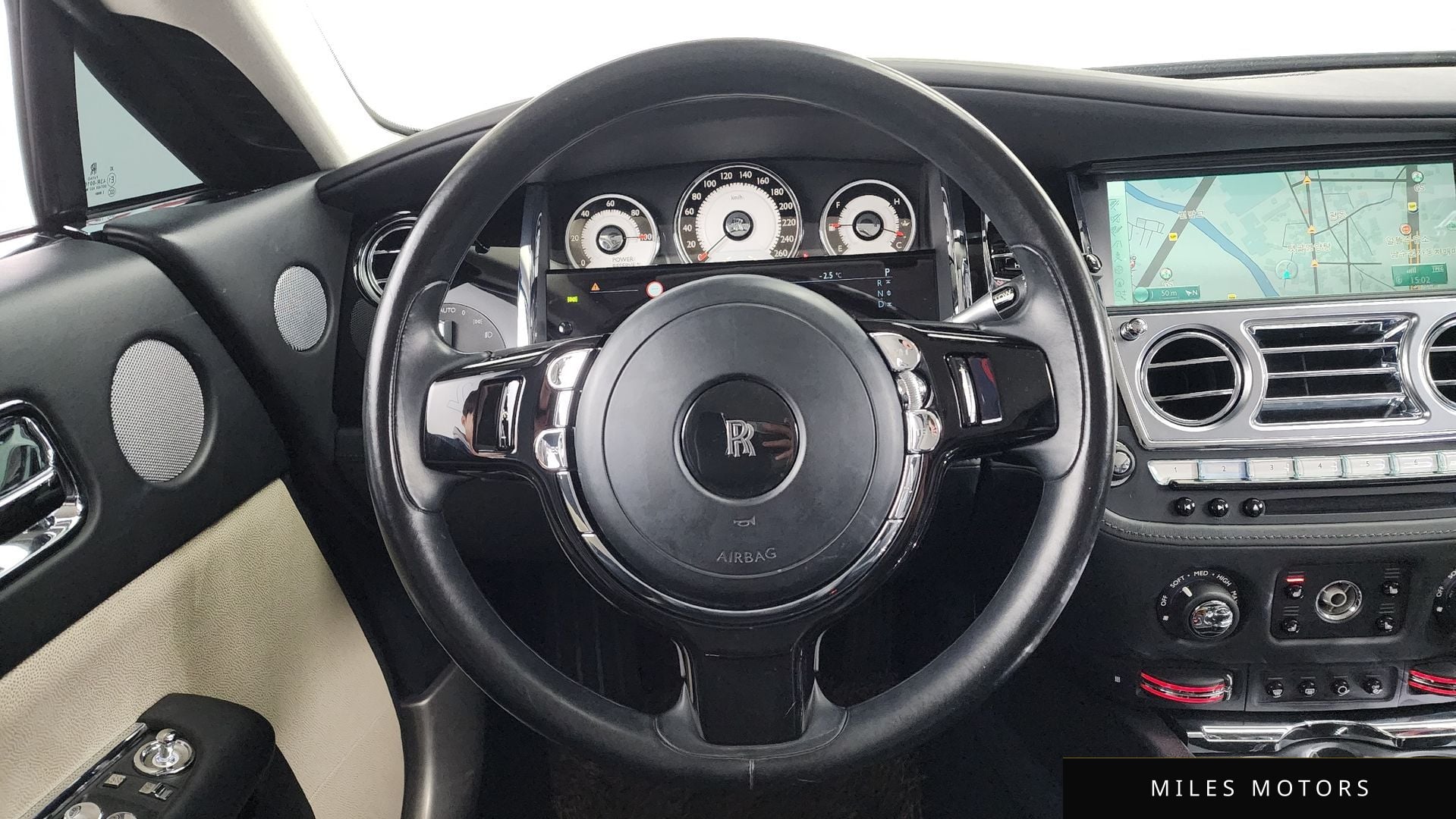 Rolls-Royce 레이스 2015 — миниатюра 13