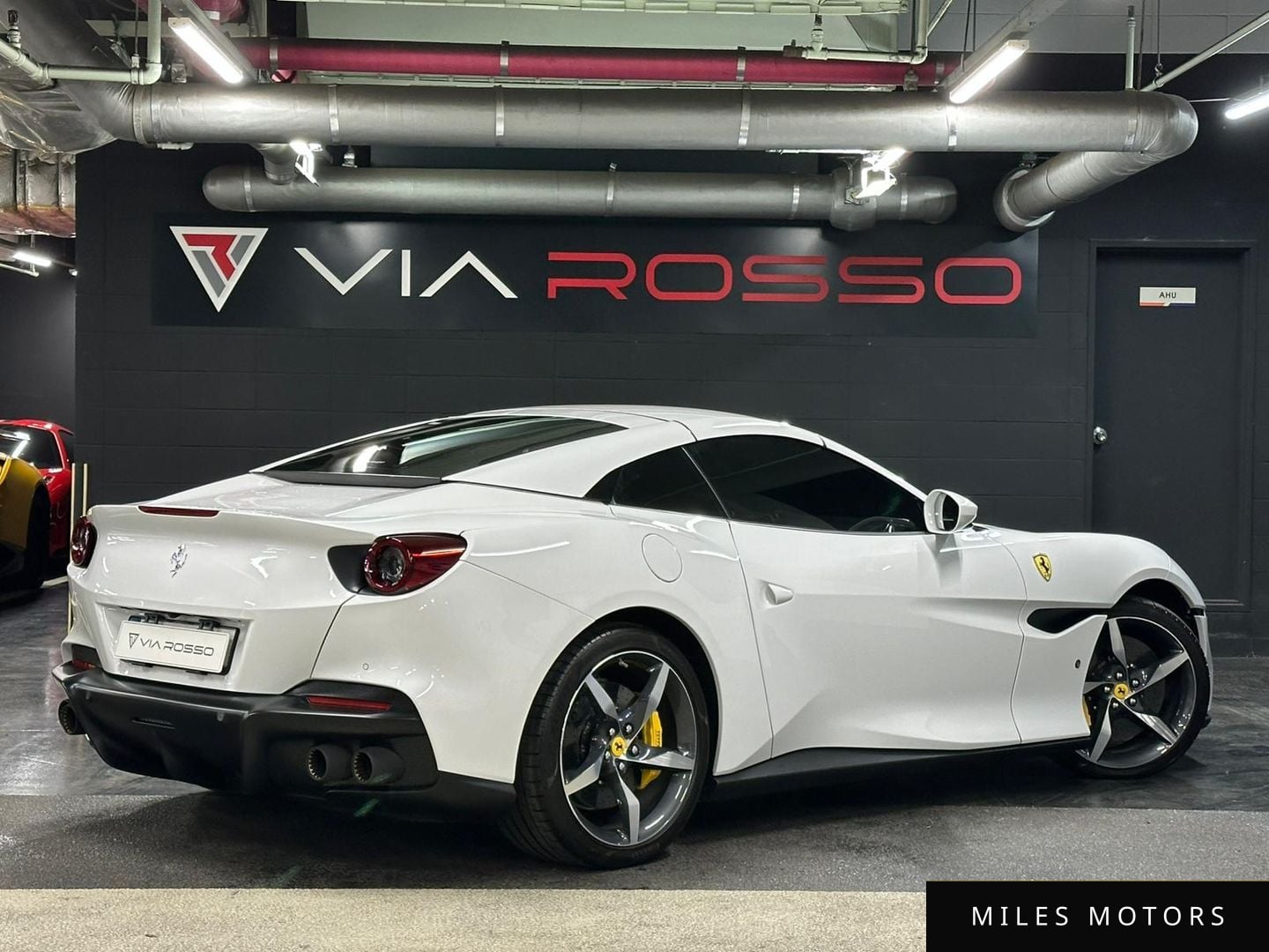 Ferrari 포르토피노 2022 — миниатюра 6