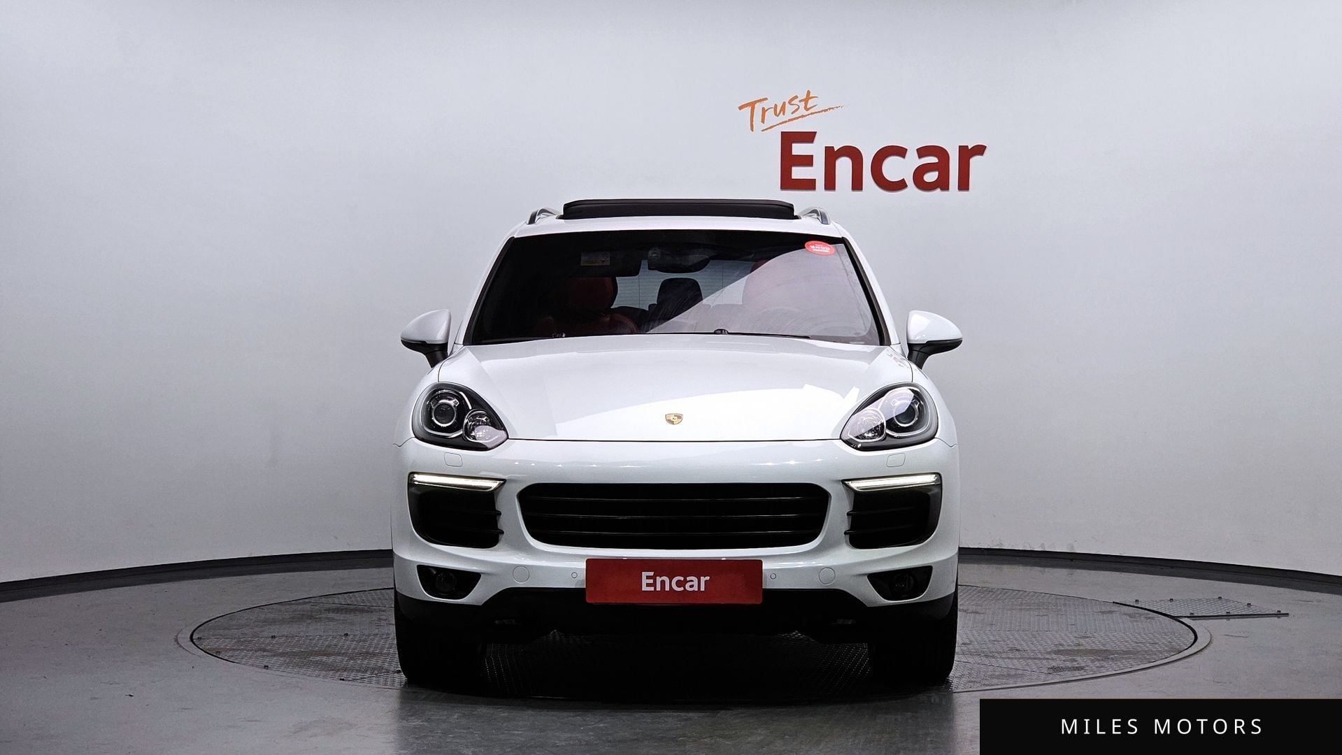 Porsche Cayenne 2016 — миниатюра 3