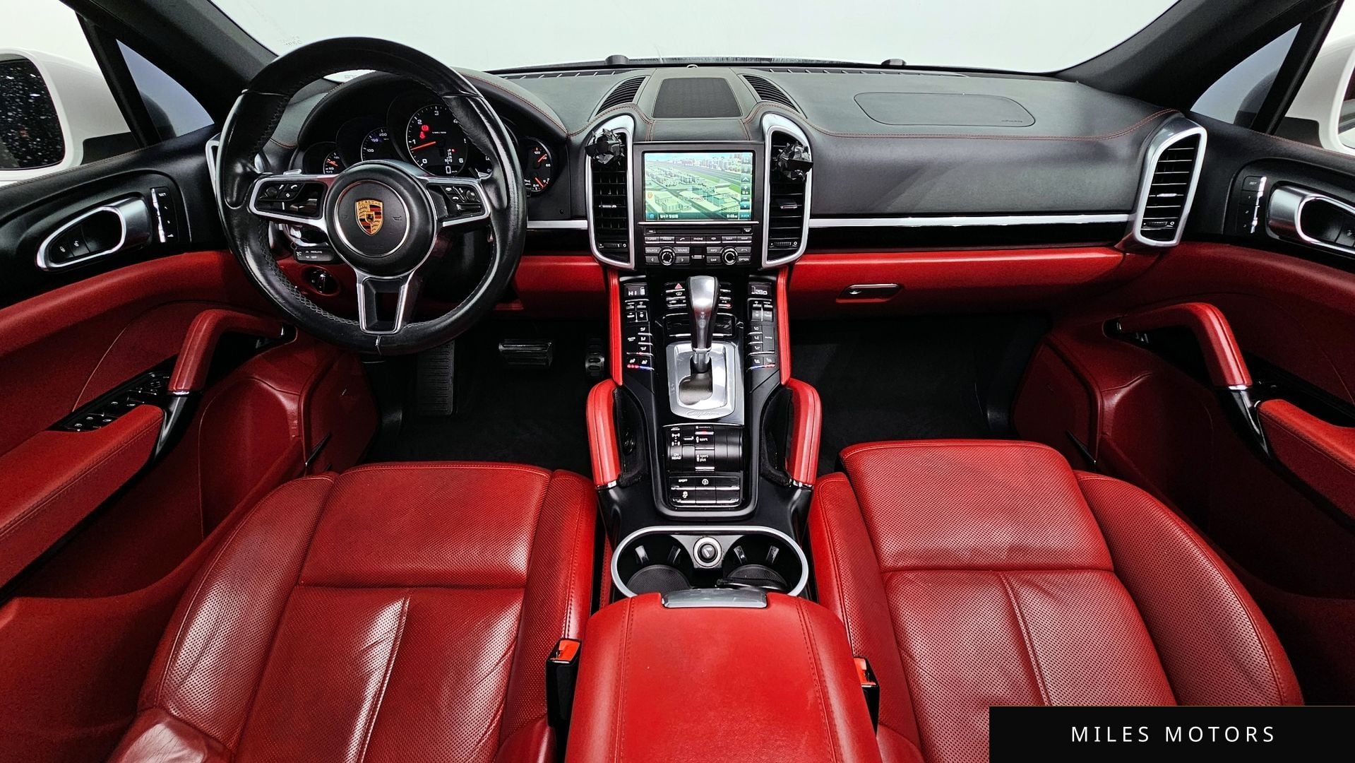 Porsche Cayenne 2016 — миниатюра 7