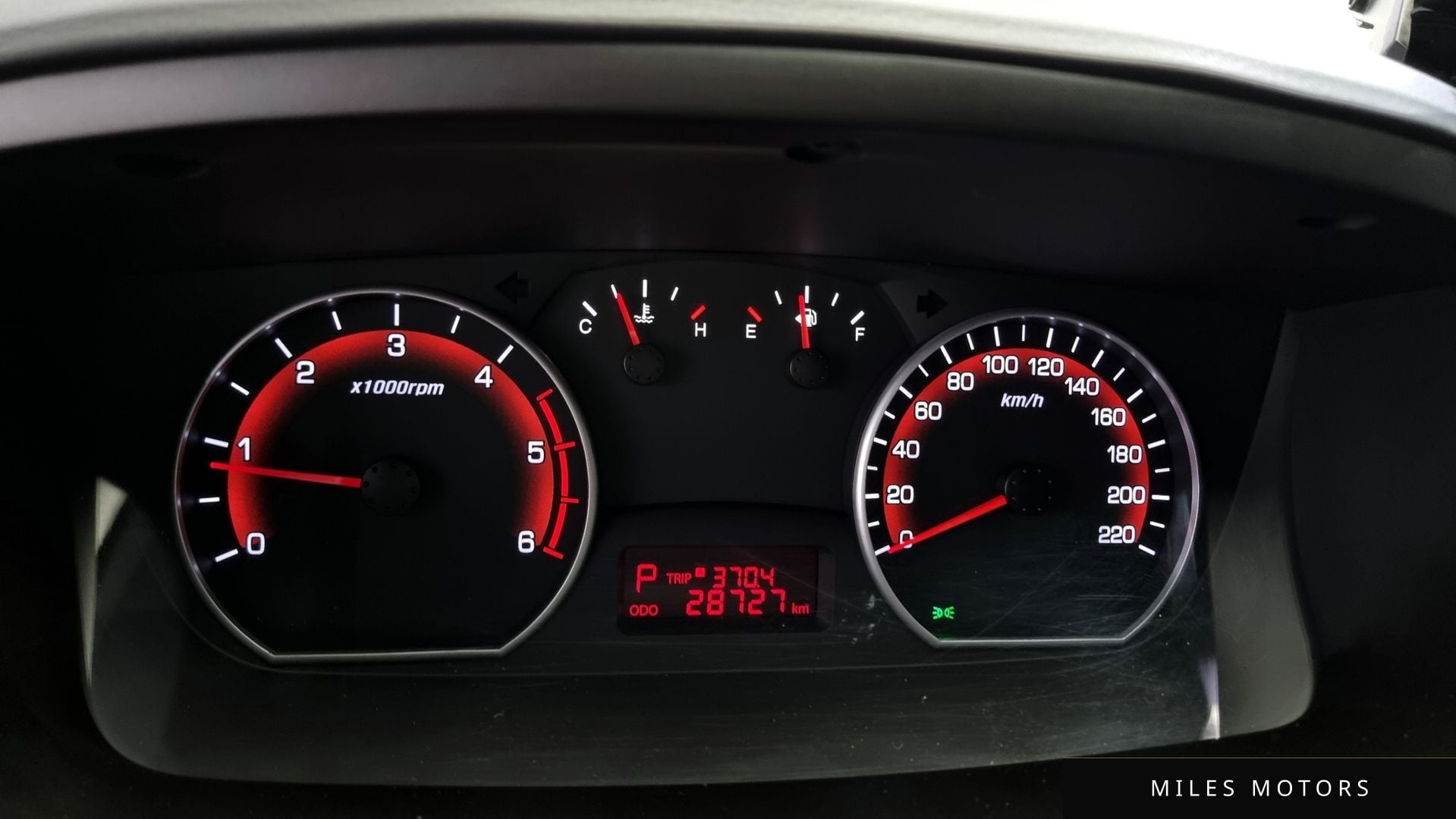 KG Mobility KORANDO 2016 — миниатюра 8