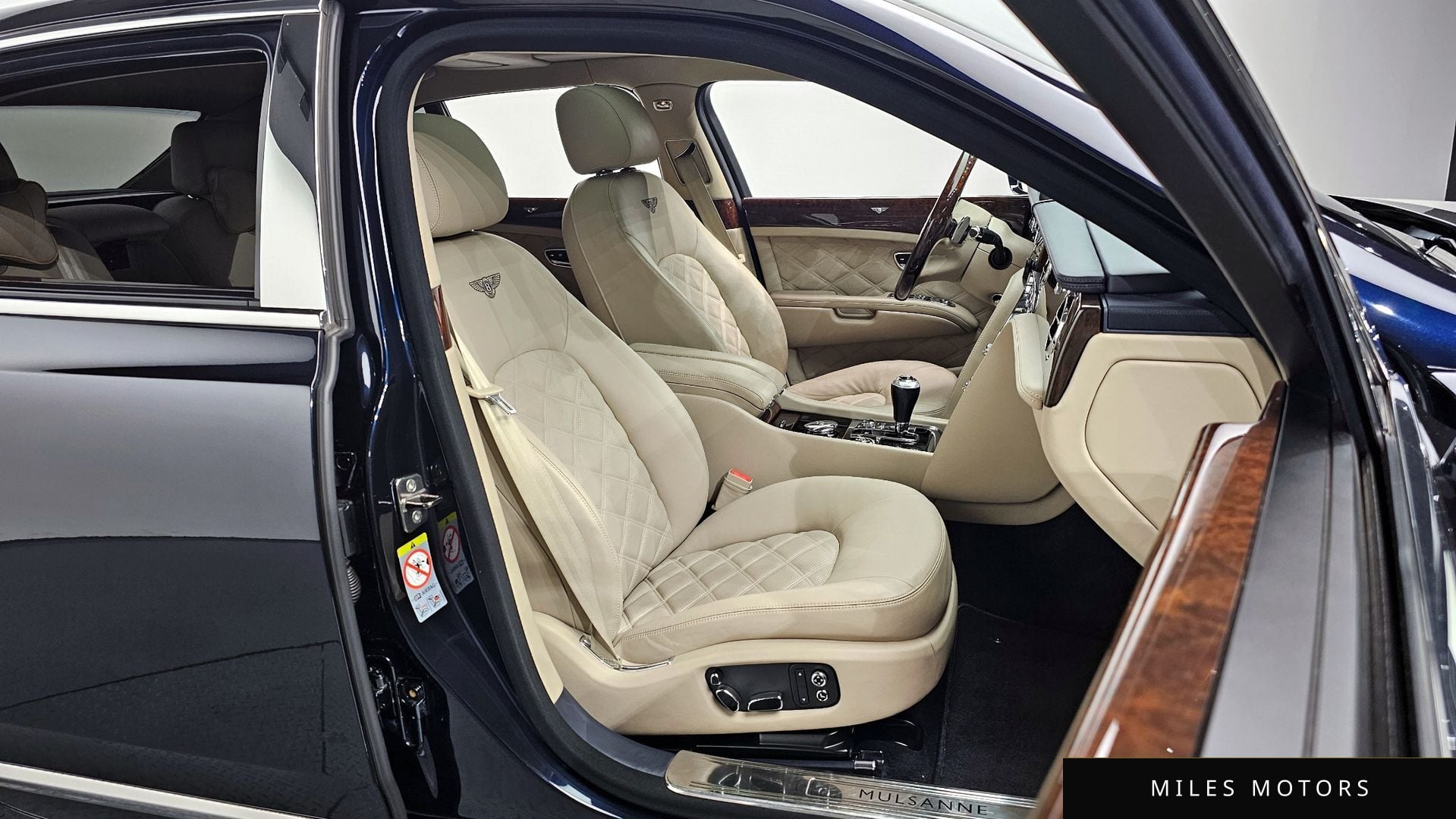 Bentley 뮬산 2013 — миниатюра 10