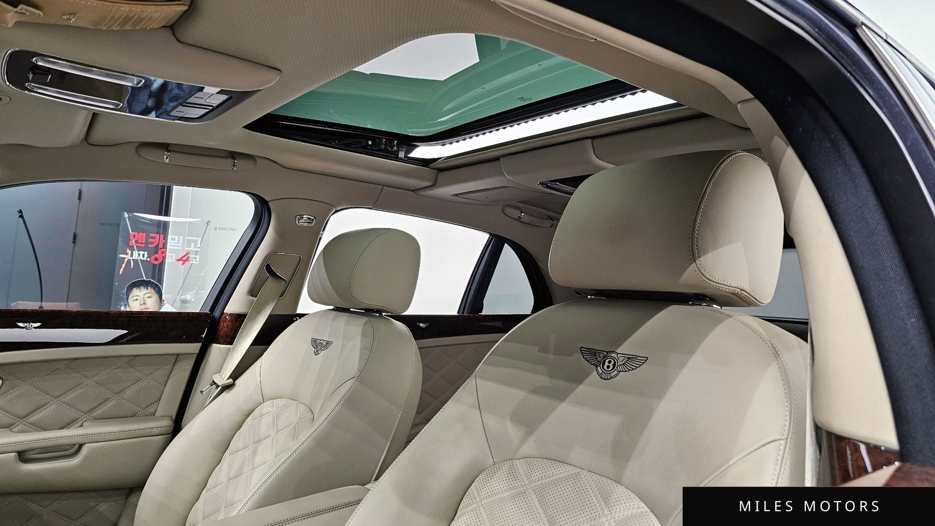 Bentley 뮬산 2013 — миниатюра 19