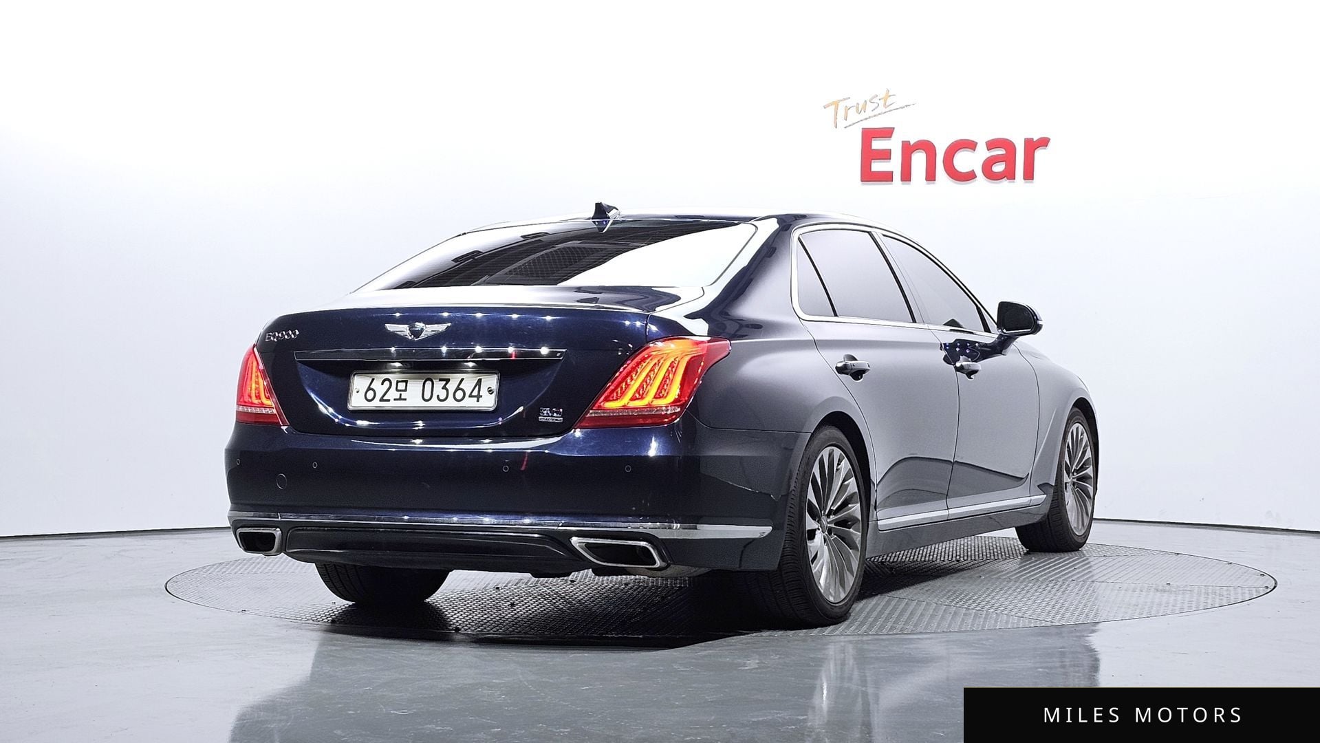 Genesis EQ900 2016 — миниатюра 2