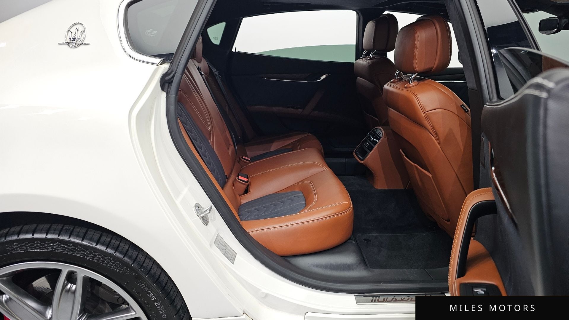 Maserati Quattroporte 2019 — миниатюра 12