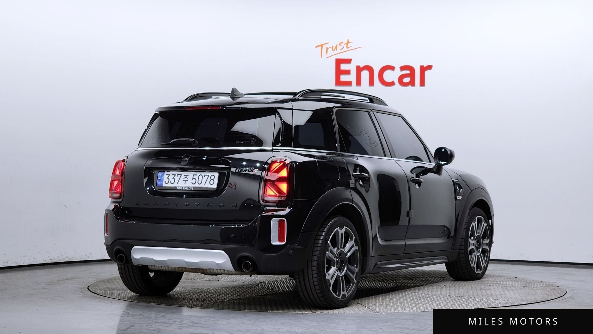 MINI 쿠퍼 S 컨트리맨 2023 — миниатюра 2