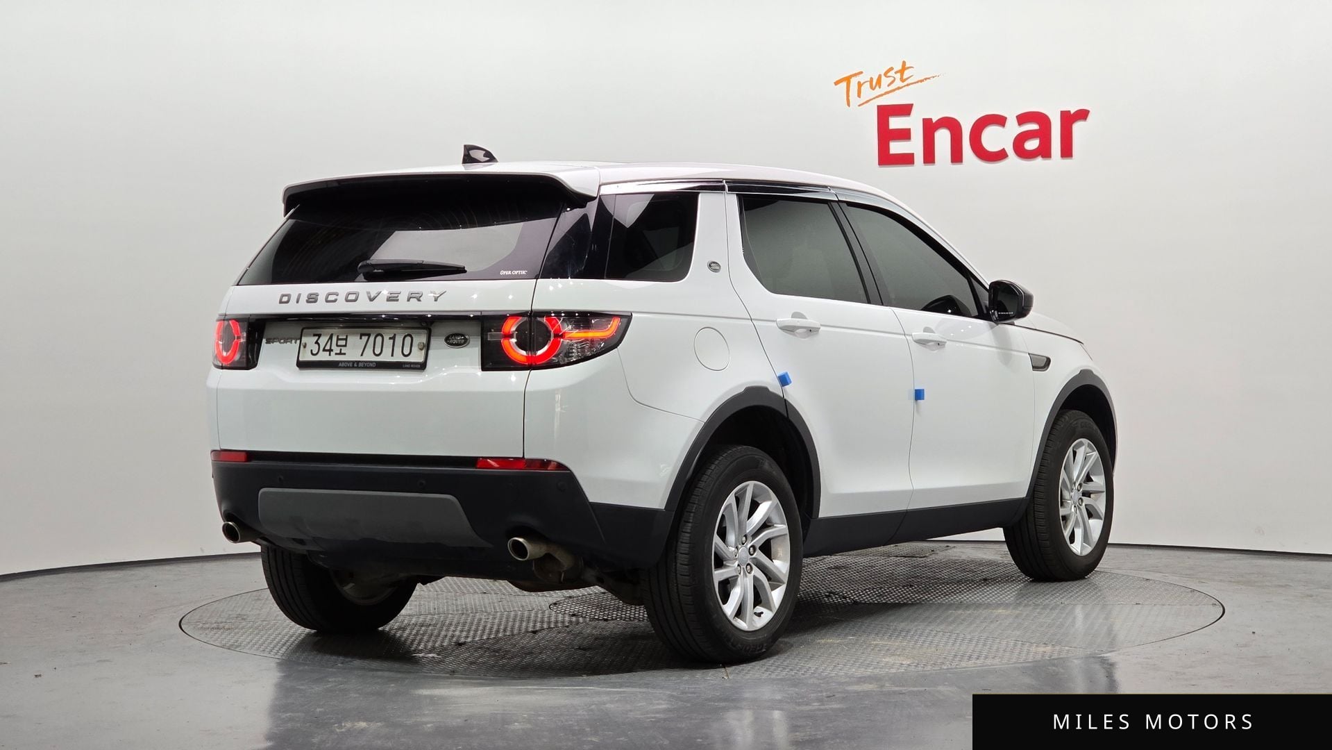 Land Rover Discovery Sport 2019 — миниатюра 2