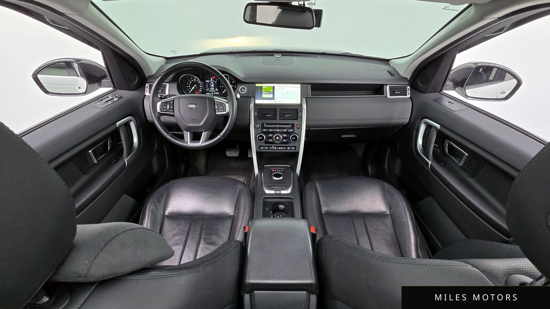 Land Rover Discovery Sport 2019 — миниатюра 7